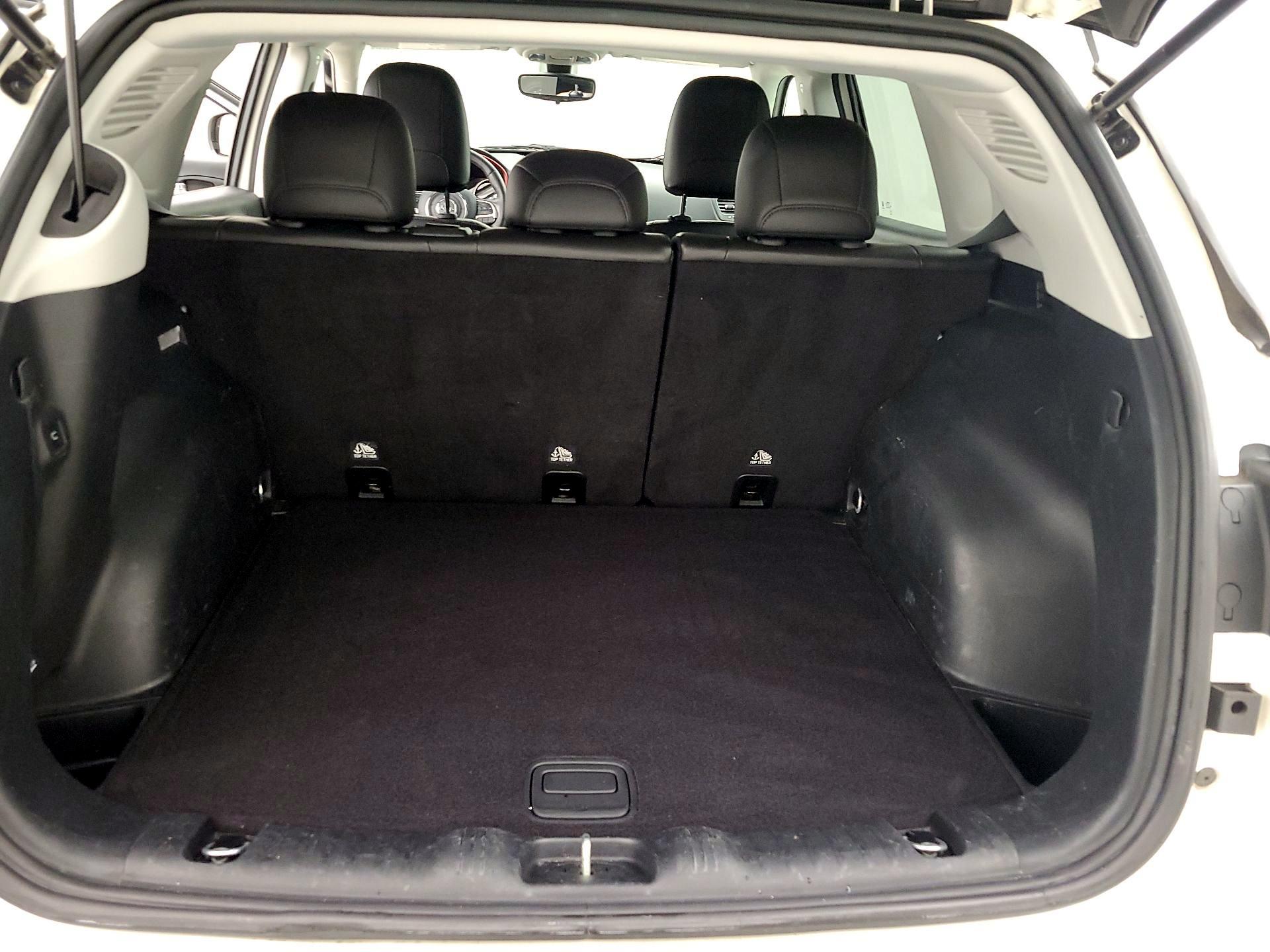 Thumbnail: 2019 Jeep Compass - 20