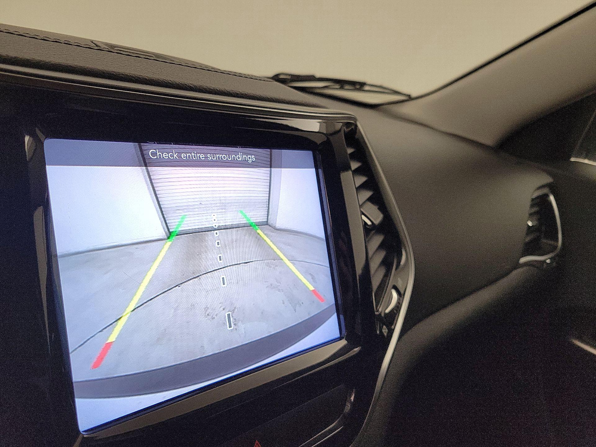 Thumbnail: 2020 Jeep Cherokee - 14