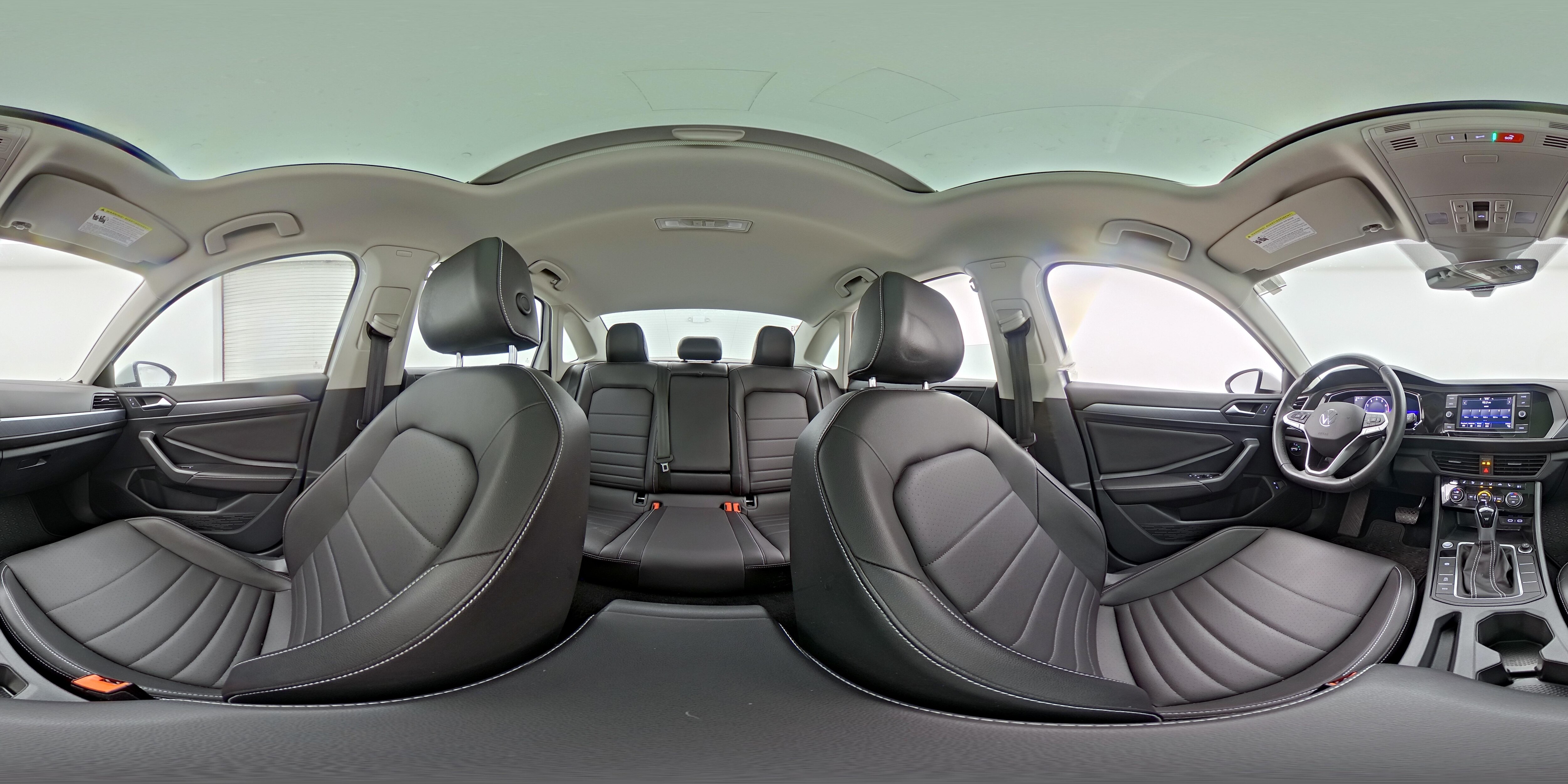 2022 Volkswagen Jetta SE - Photo 25