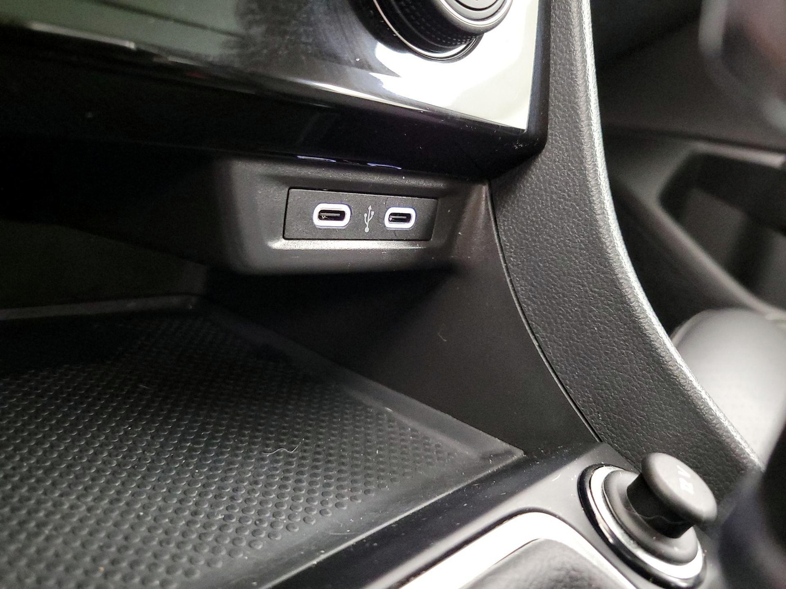 2022 Volkswagen Jetta SE - Photo 19