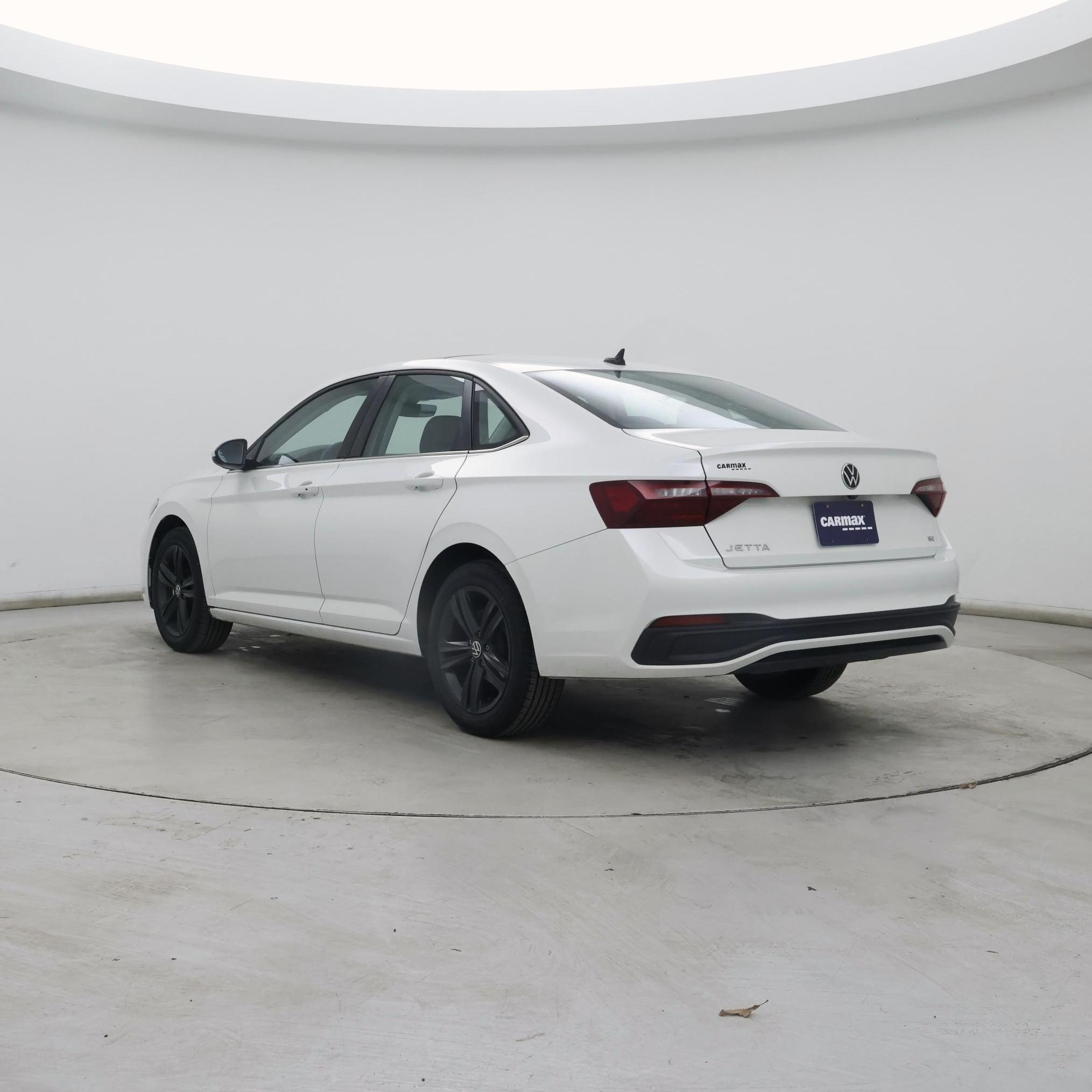 Thumbnail: 2022 Volkswagen Jetta - 2