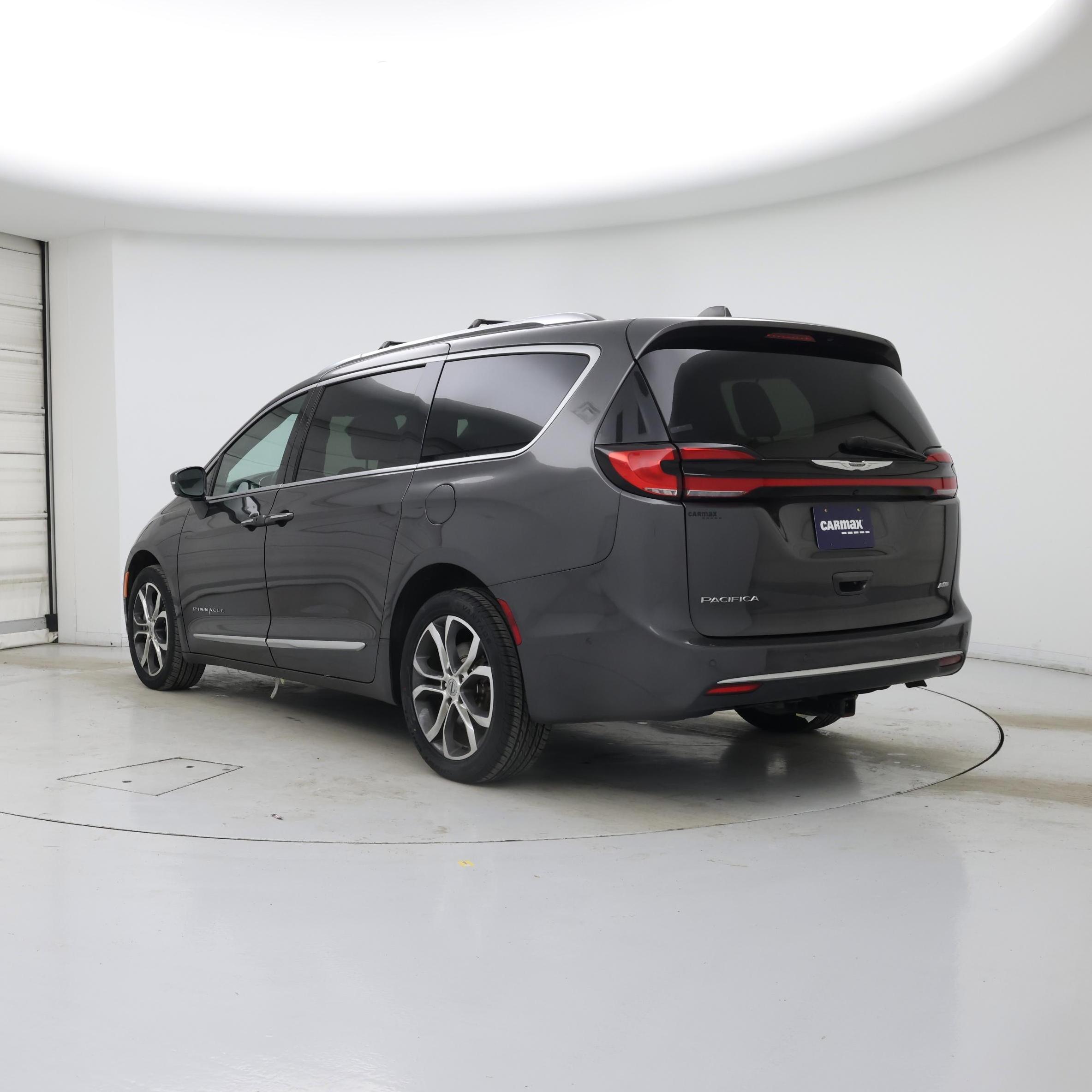 Thumbnail: 2021 Chrysler Pacifica - 2