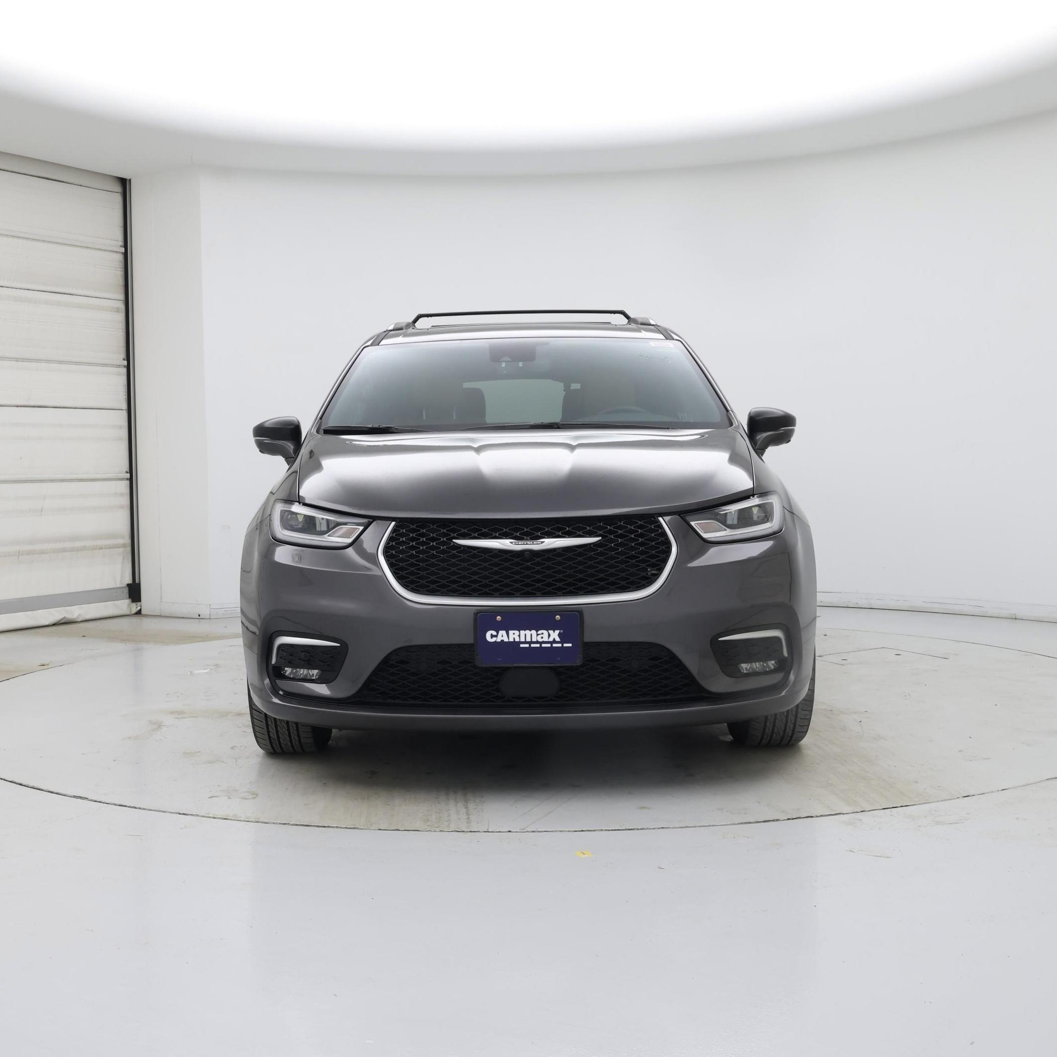 Thumbnail: 2021 Chrysler Pacifica - 5