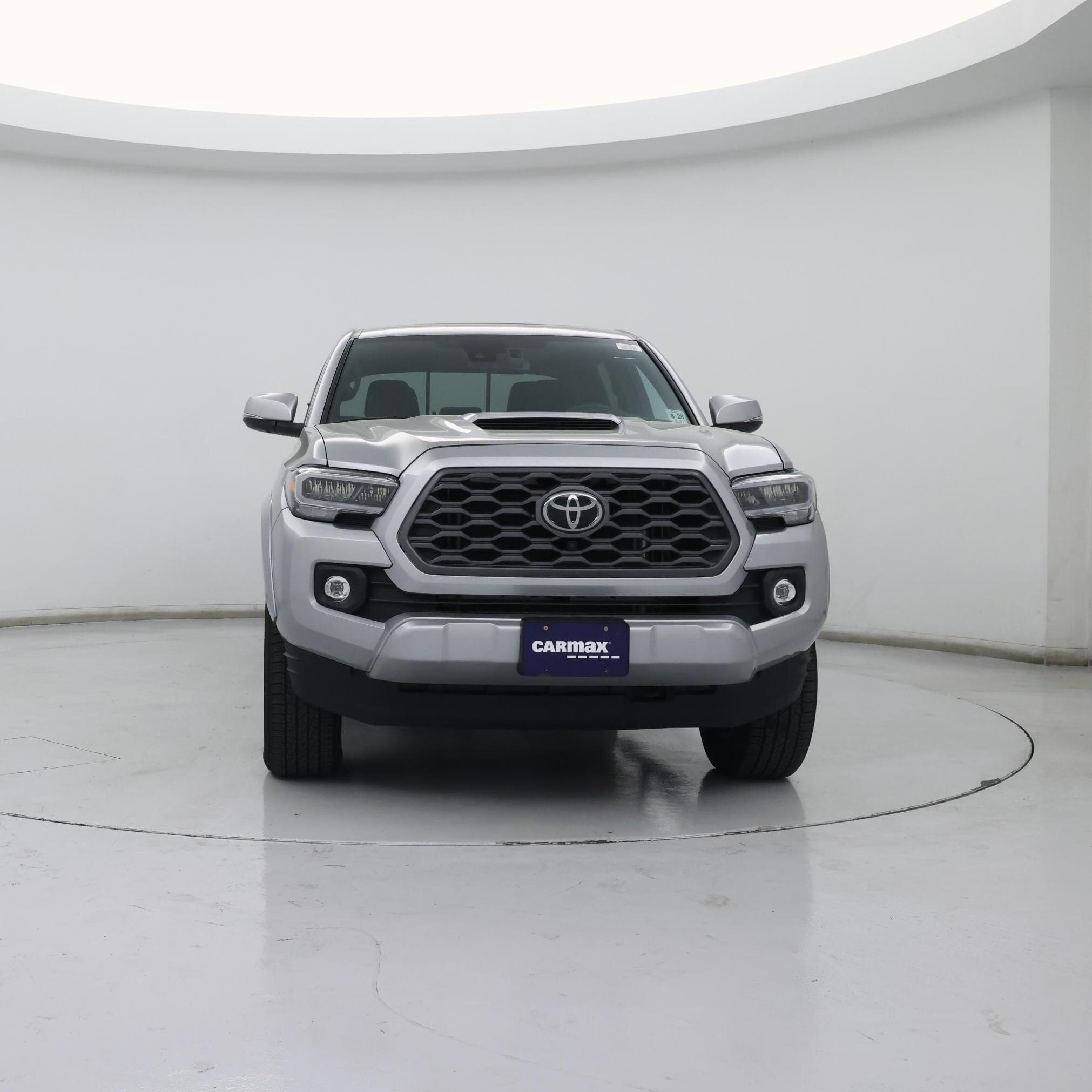 Thumbnail: 2023 Toyota Tacoma - 5