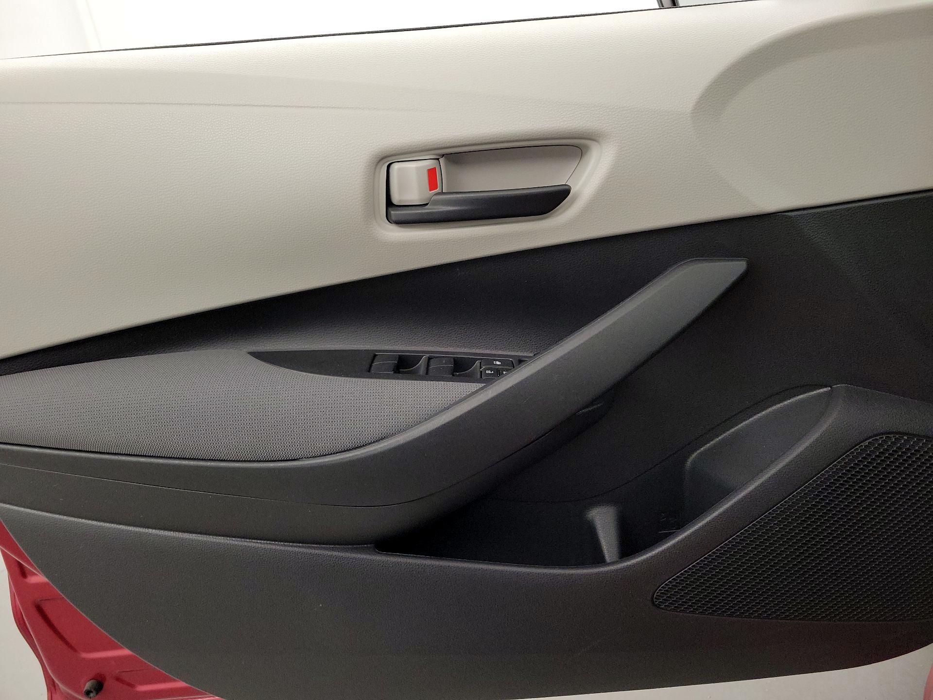 Thumbnail: 2022 Toyota Corolla - 12