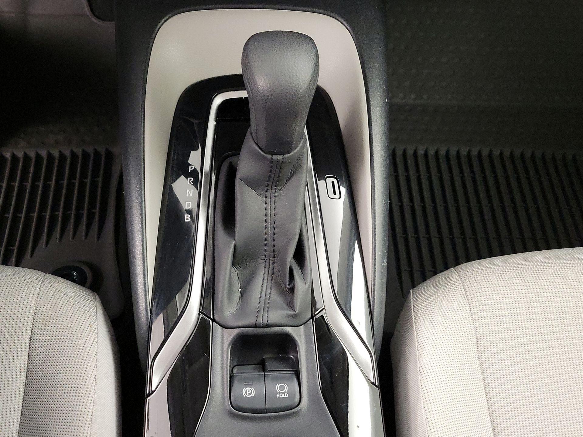 Thumbnail: 2022 Toyota Corolla - 17