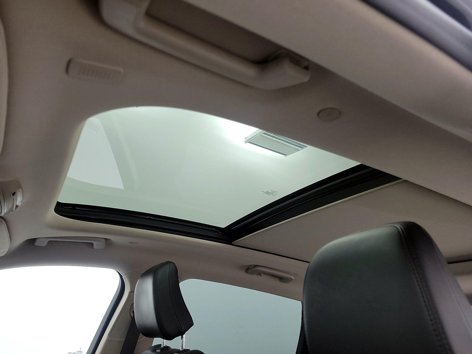 Thumbnail: 2022 Lincoln Nautilus - 12