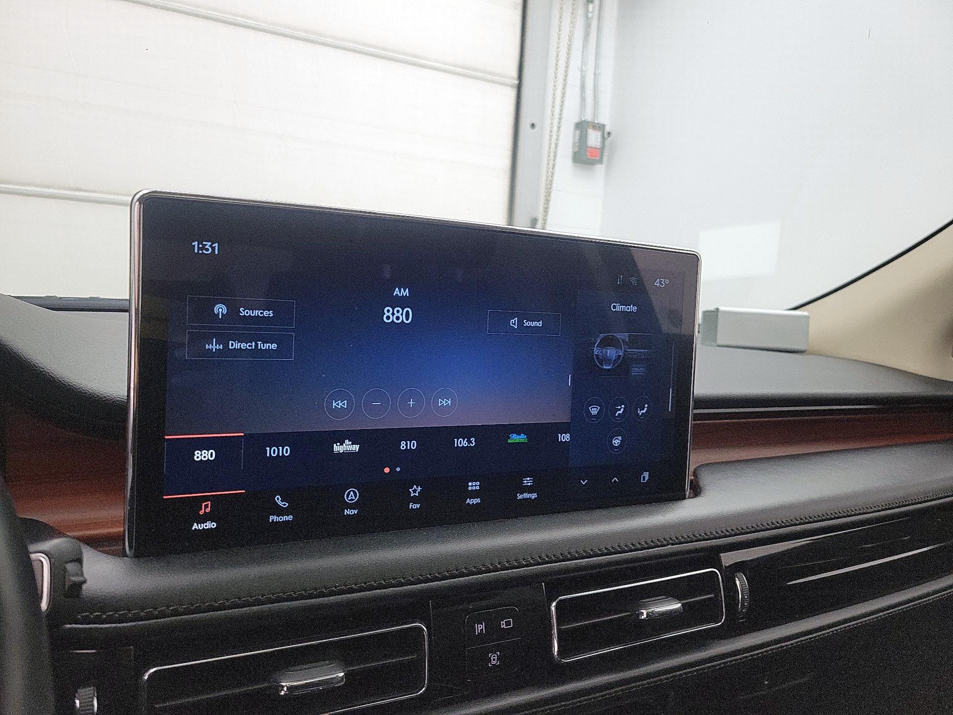 Thumbnail: 2022 Lincoln Nautilus - 16