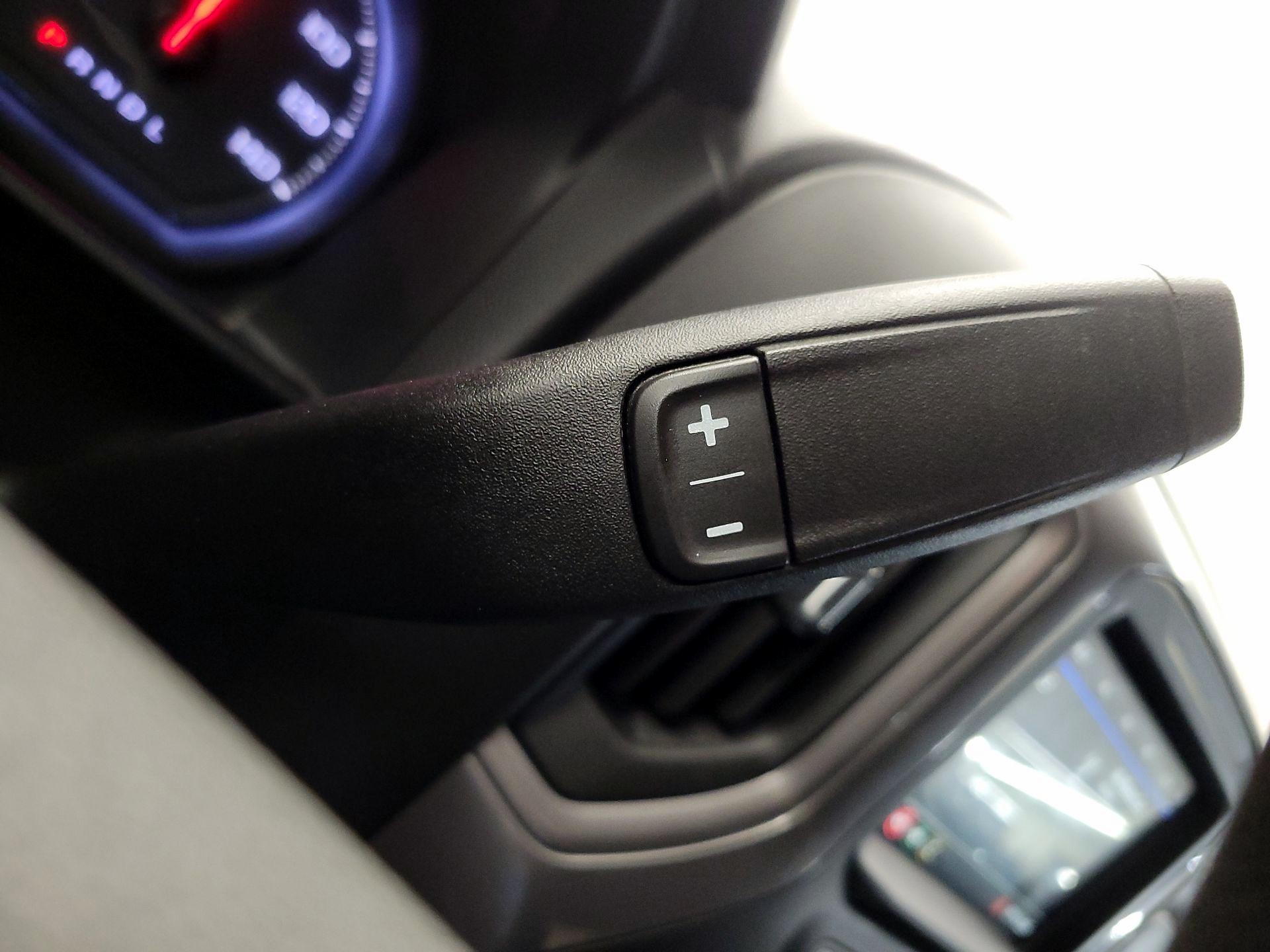 Thumbnail: 2019 Chevrolet Silverado 1500 - 17