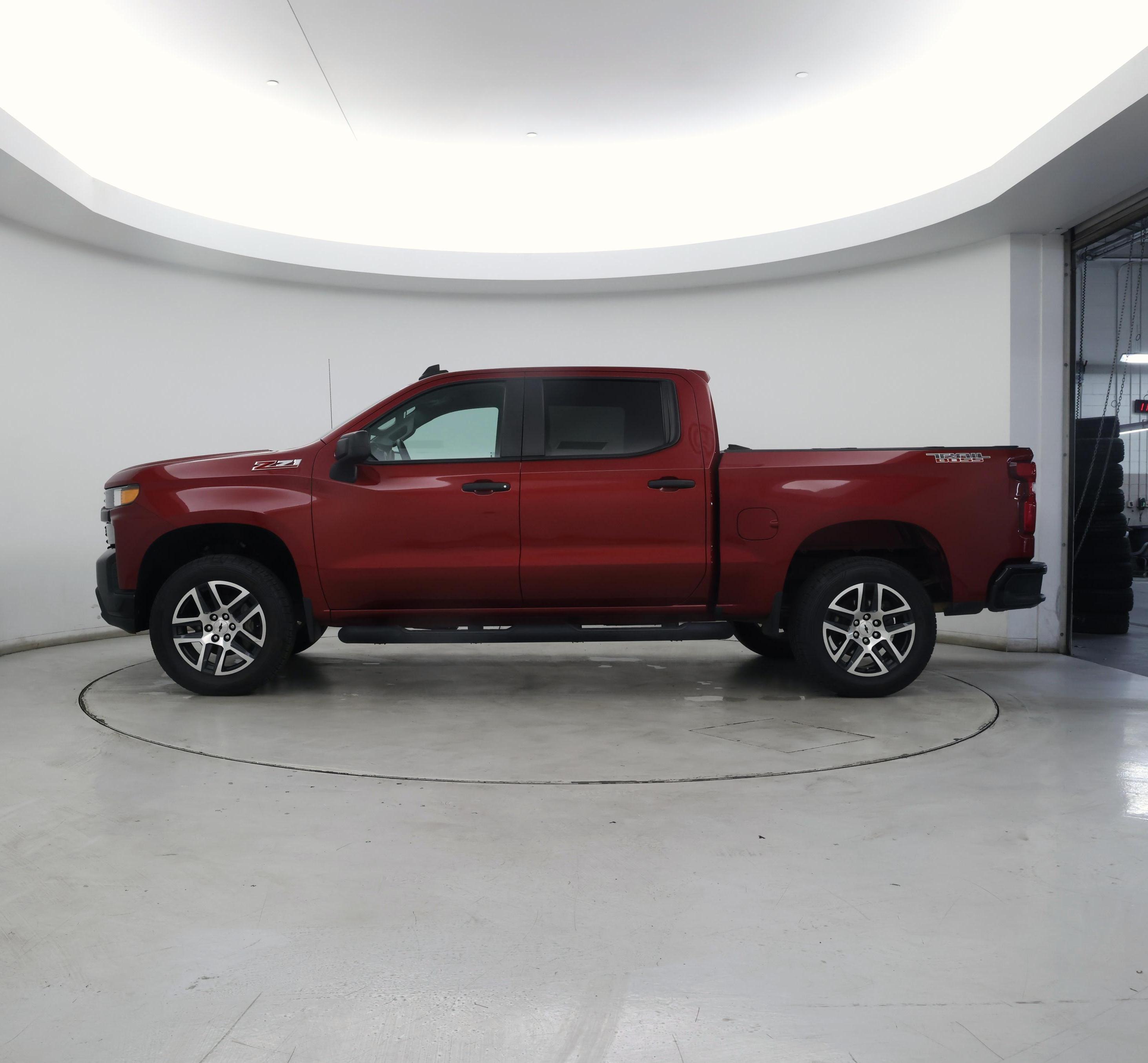 Thumbnail: 2019 Chevrolet Silverado 1500 - 3