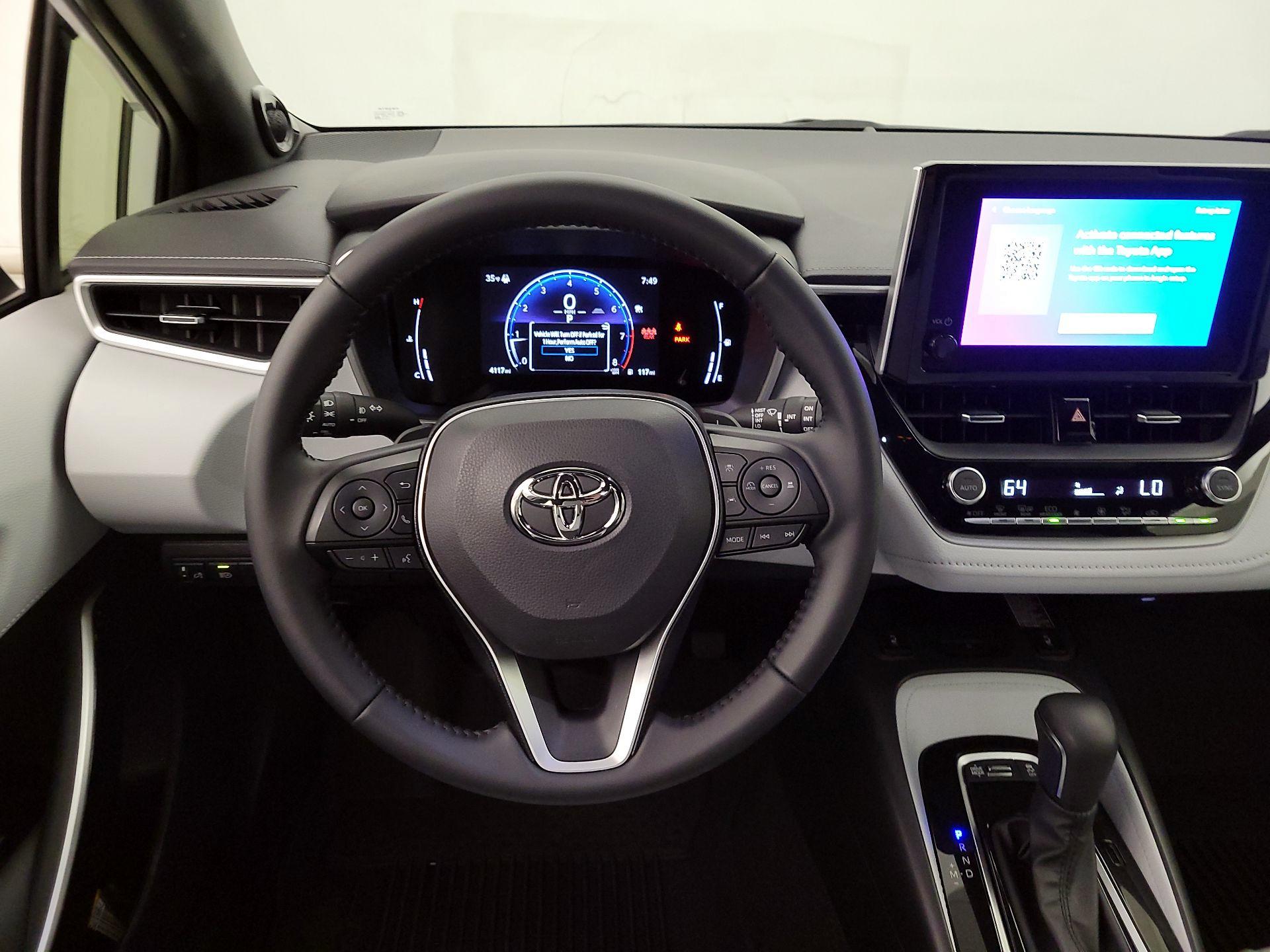 Thumbnail: 2025 Toyota Corolla - 10