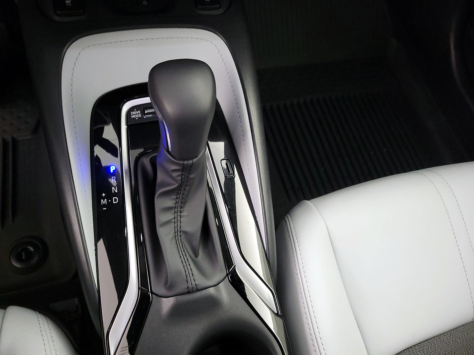 Thumbnail: 2025 Toyota Corolla - 17