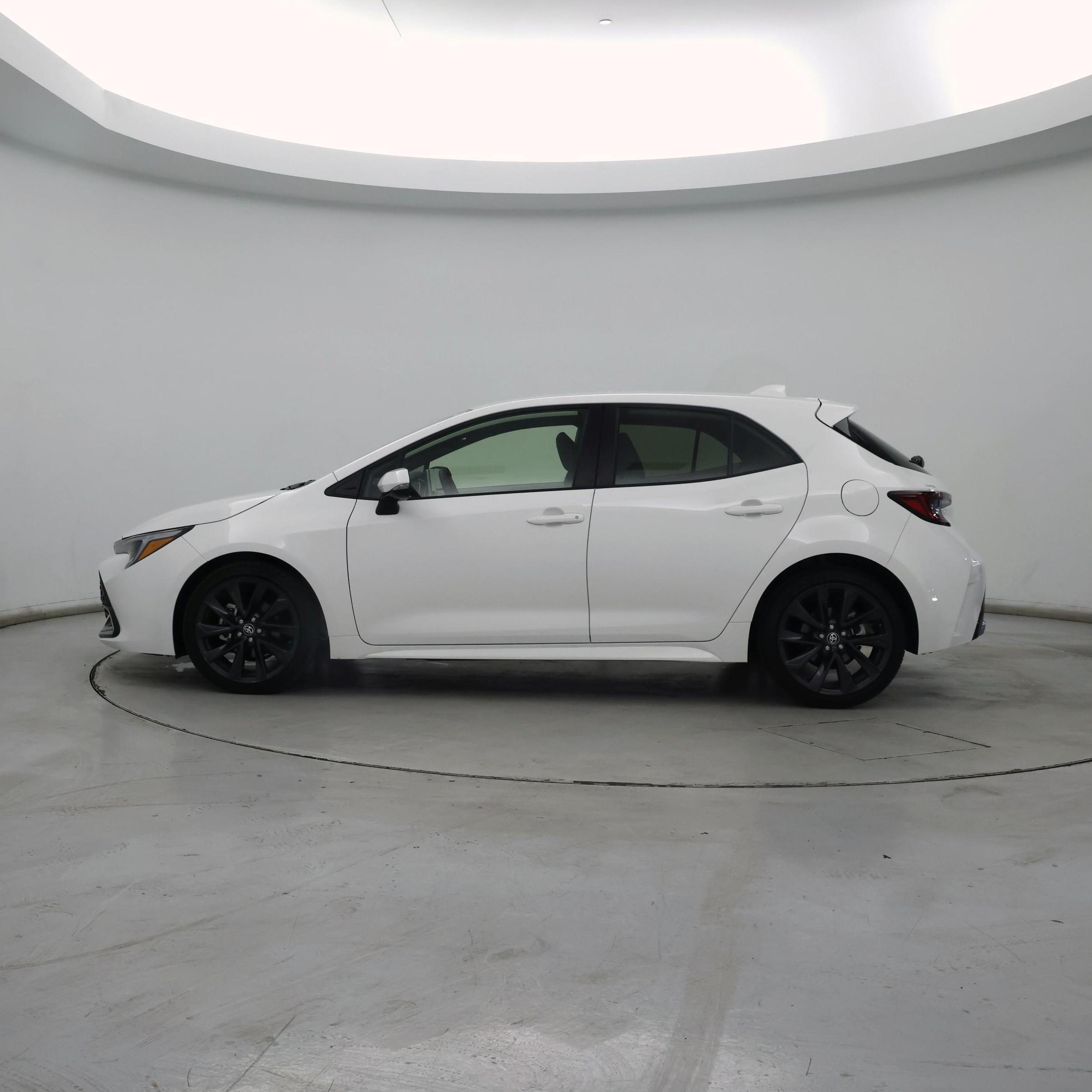 Thumbnail: 2025 Toyota Corolla - 3