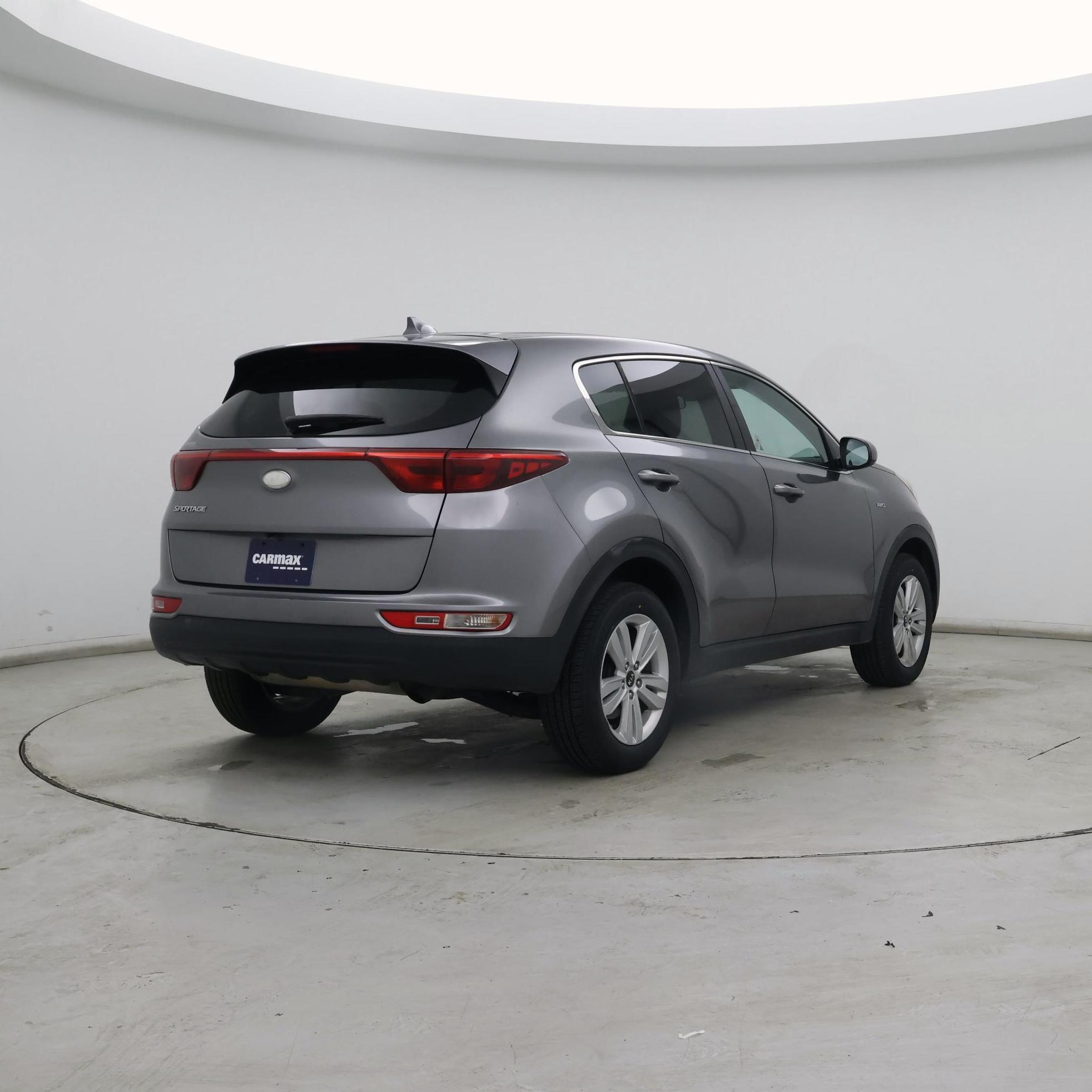 Thumbnail: 2017 Kia Sportage - 8