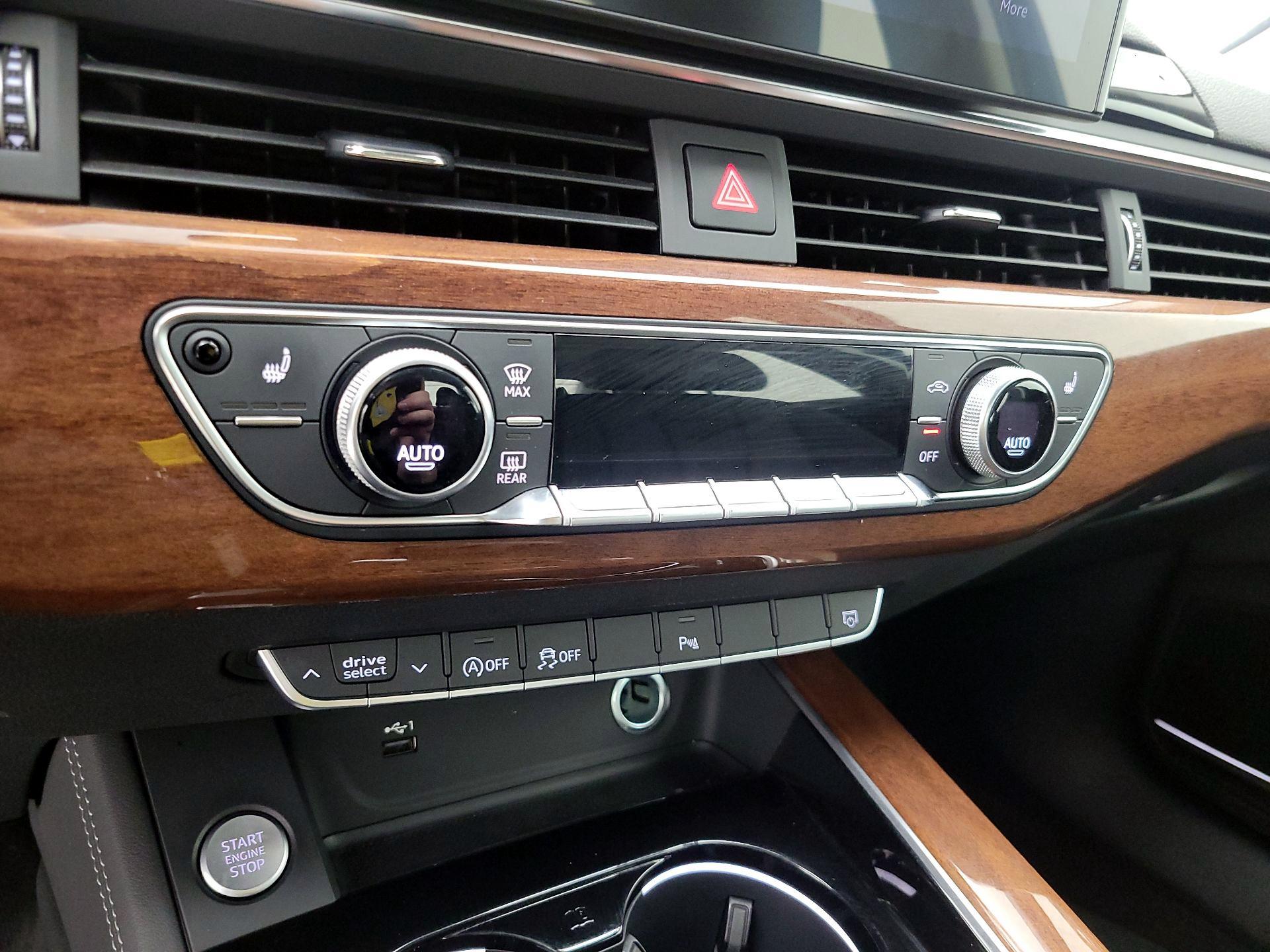 Thumbnail: 2022 Audi A4 - 16