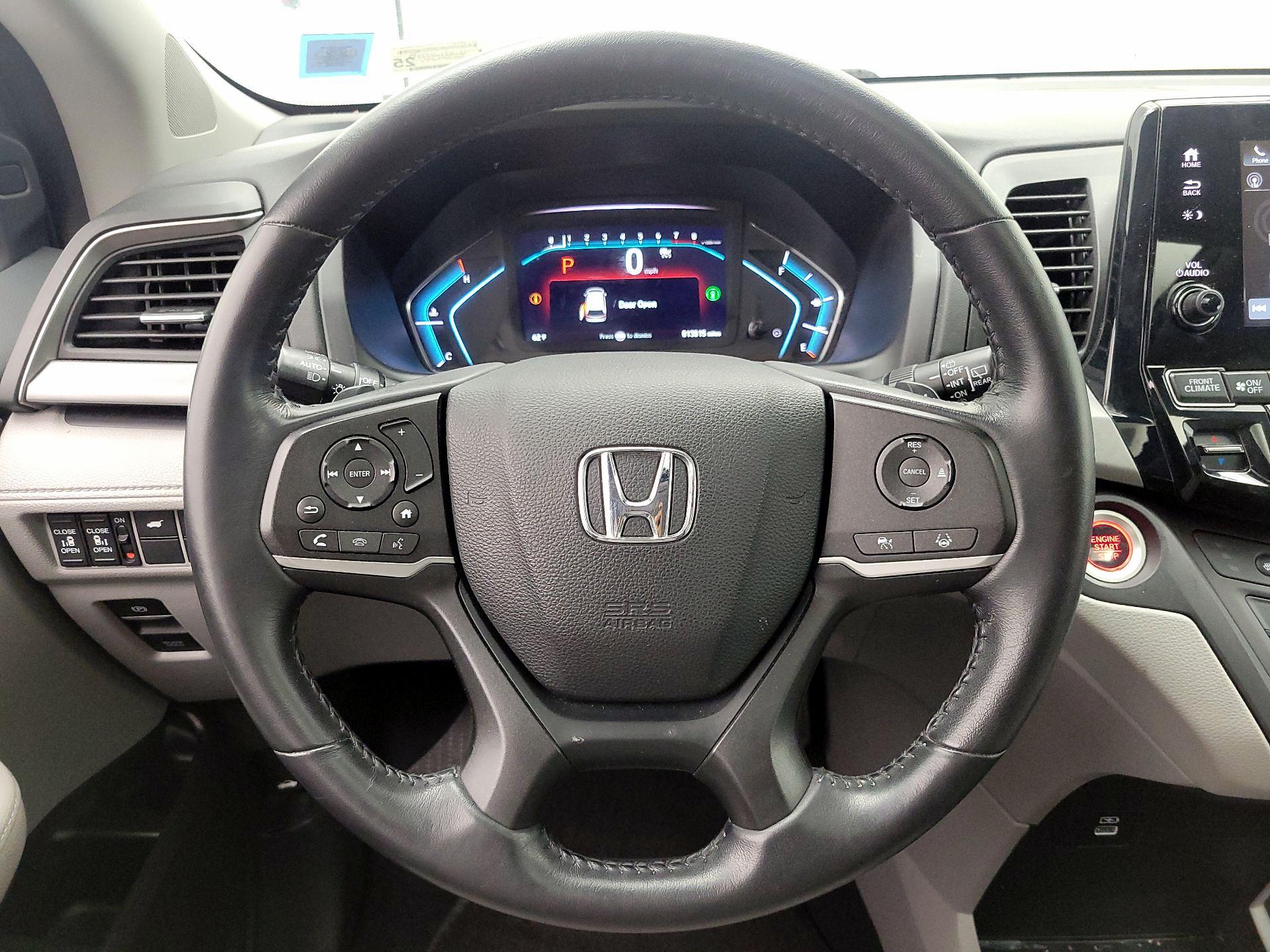 Thumbnail: 2023 Honda Odyssey - 10