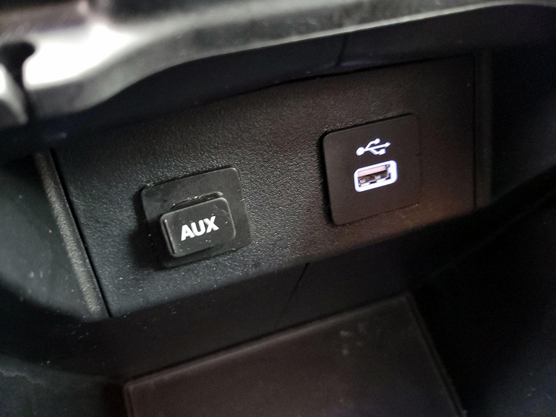 Thumbnail: 2023 Honda Odyssey - 18