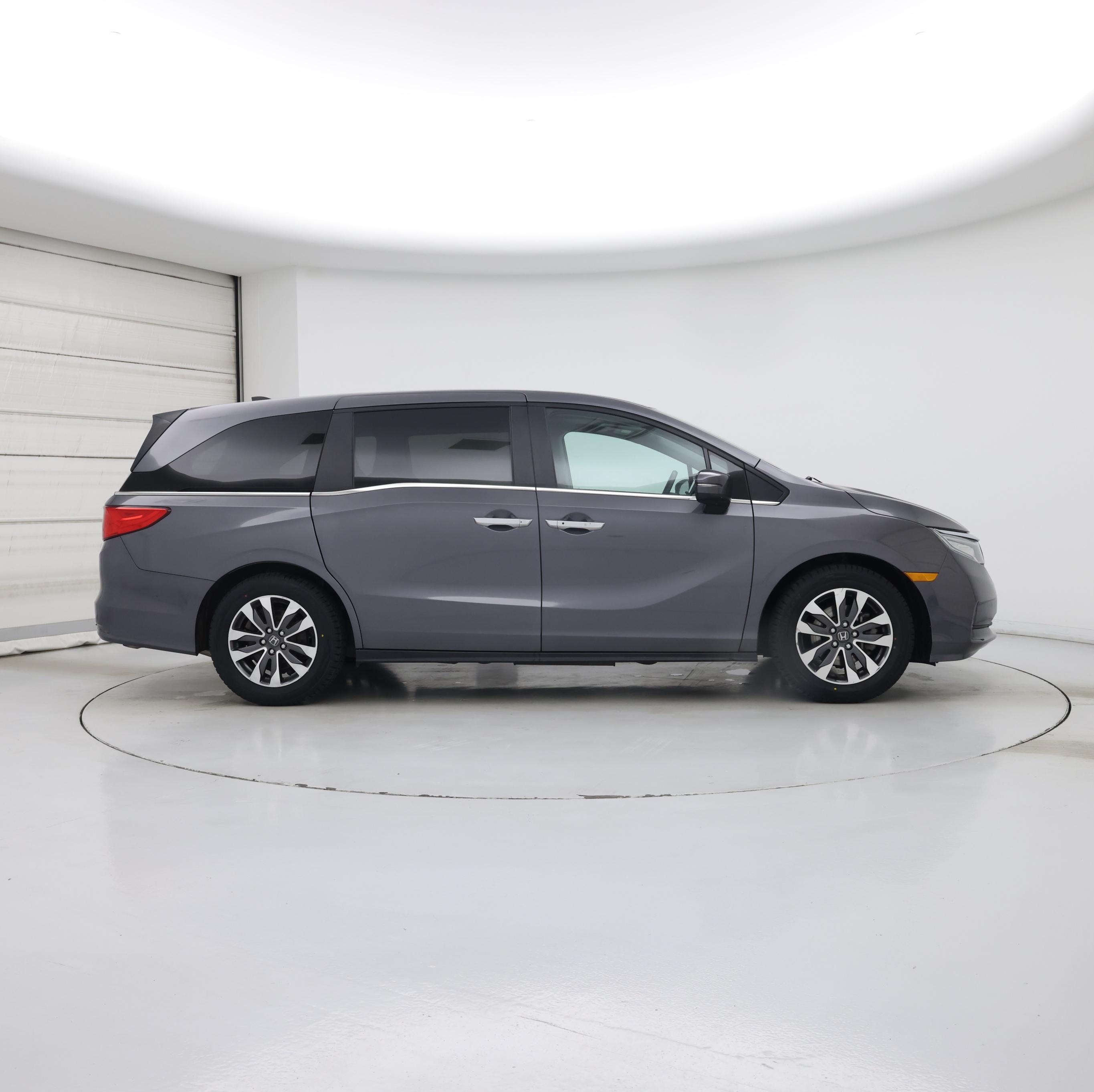 Thumbnail: 2023 Honda Odyssey - 7