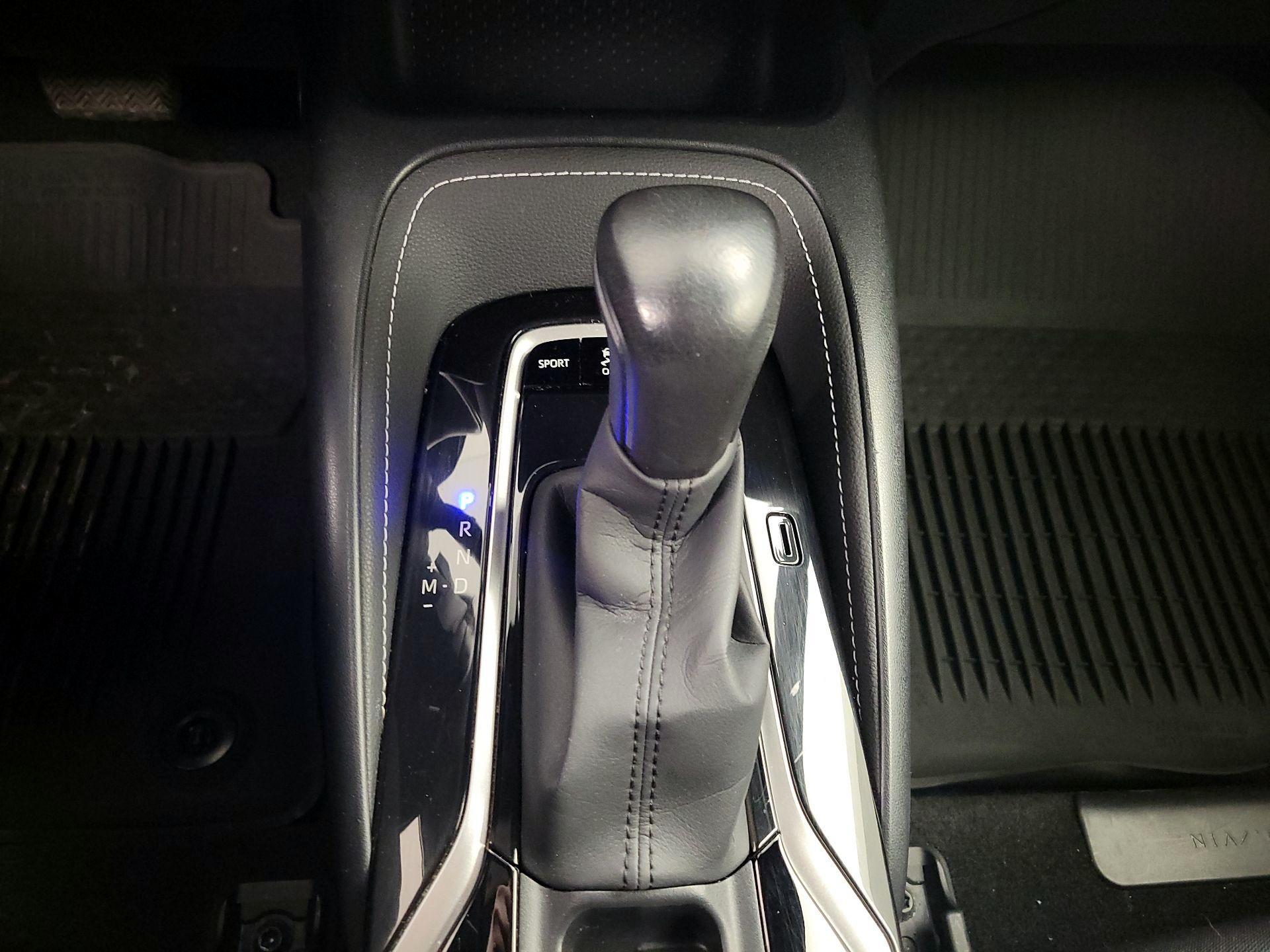 Thumbnail: 2021 Toyota Corolla - 17