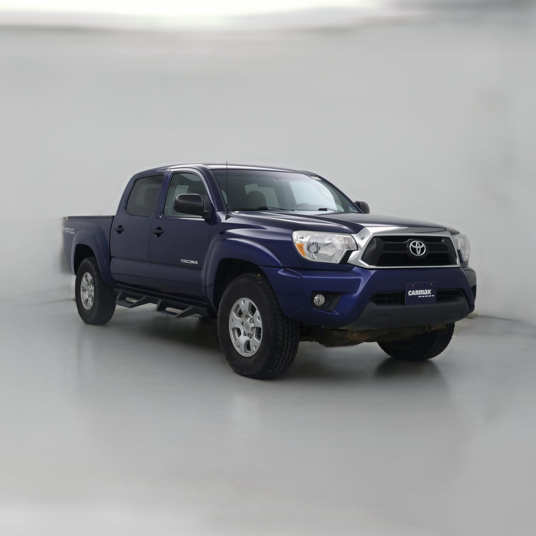 Thumbnail: 2015 Toyota Tacoma - 1