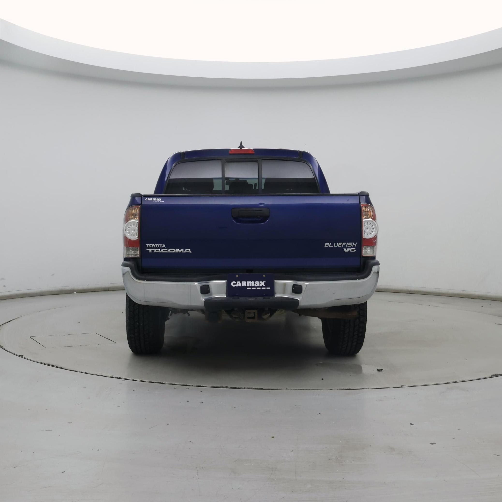 Thumbnail: 2015 Toyota Tacoma - 6