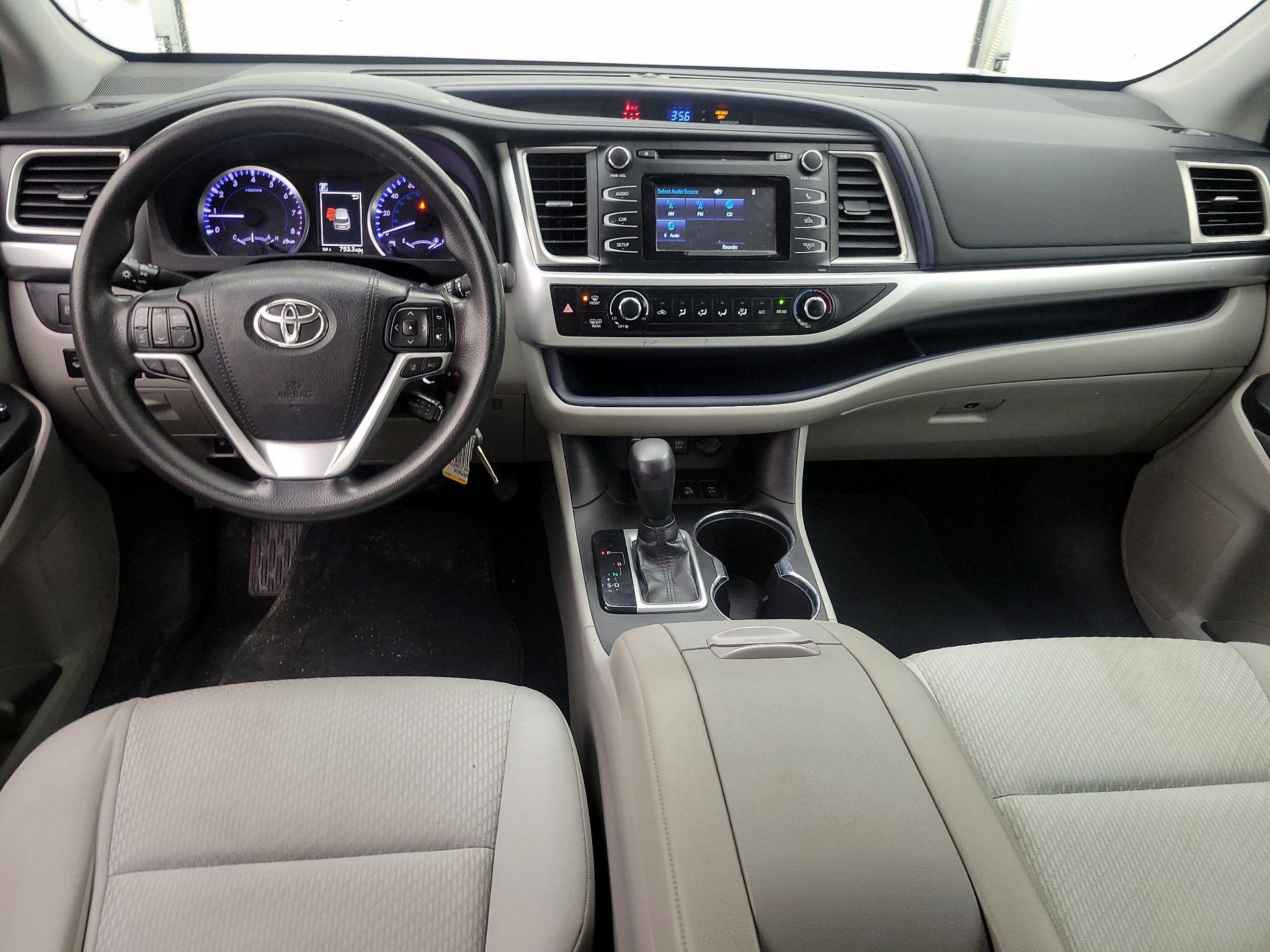 Thumbnail: 2018 Toyota Highlander - 9