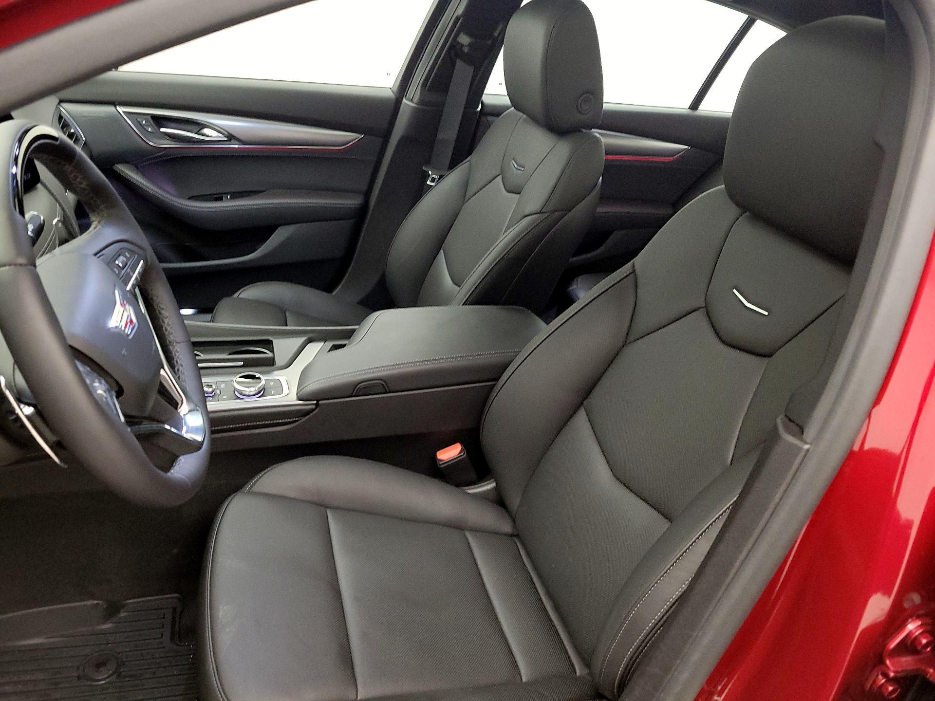 Thumbnail: 2026 Cadillac CT5 - 11