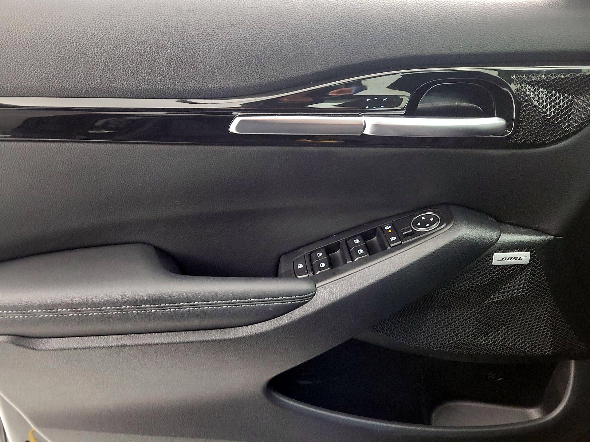 Thumbnail: 2024 Kia Seltos - 12