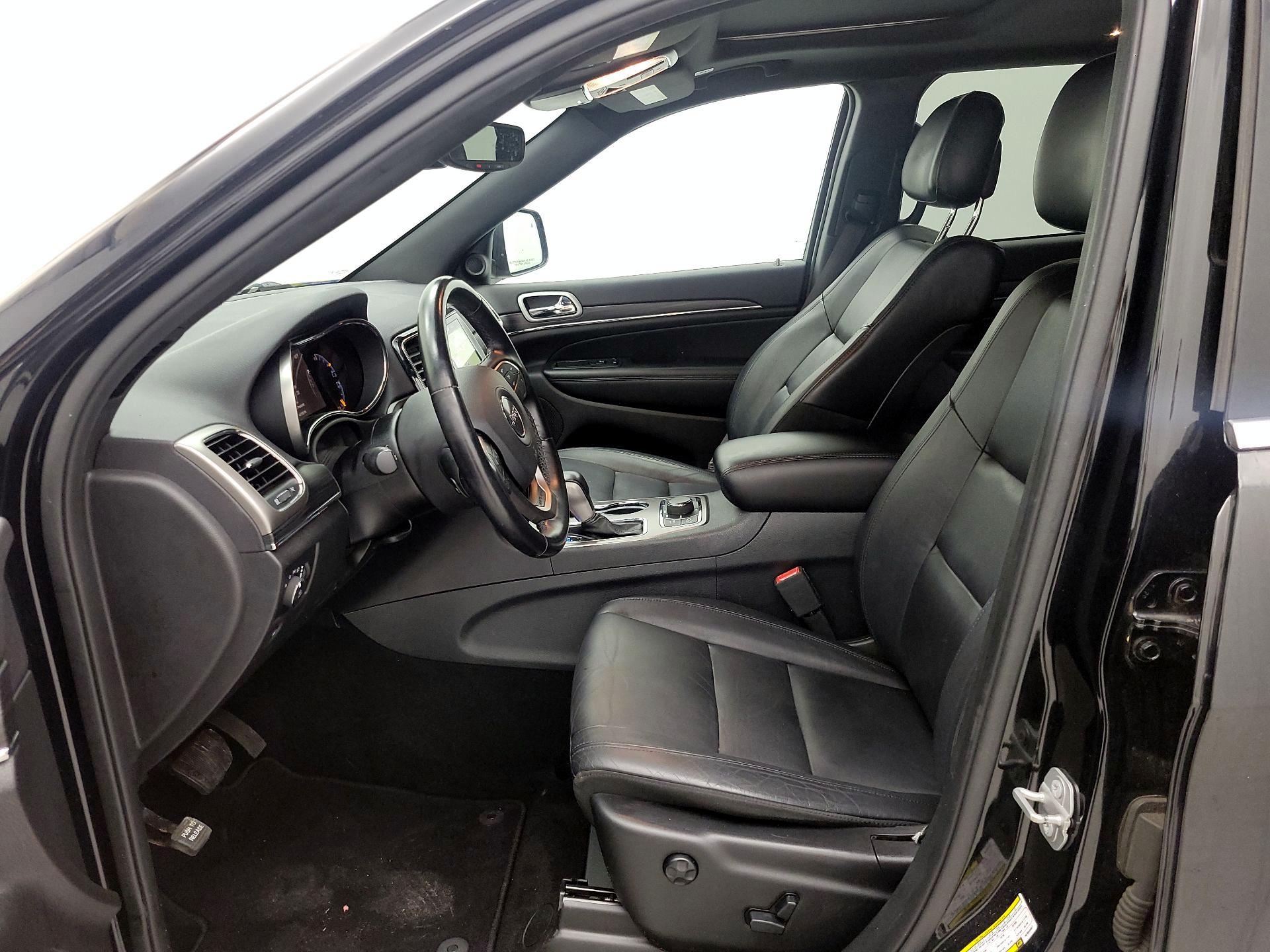 Thumbnail: 2019 Jeep Grand Cherokee - 11