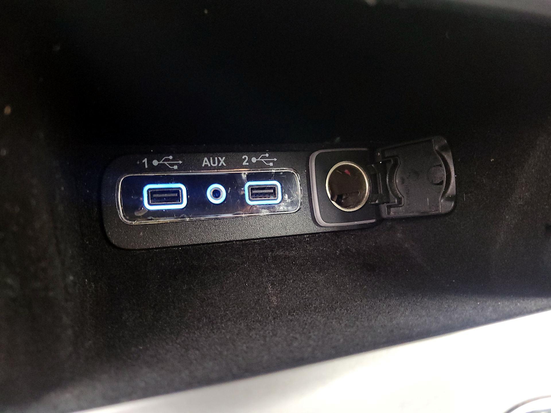 Thumbnail: 2019 Jeep Grand Cherokee - 19