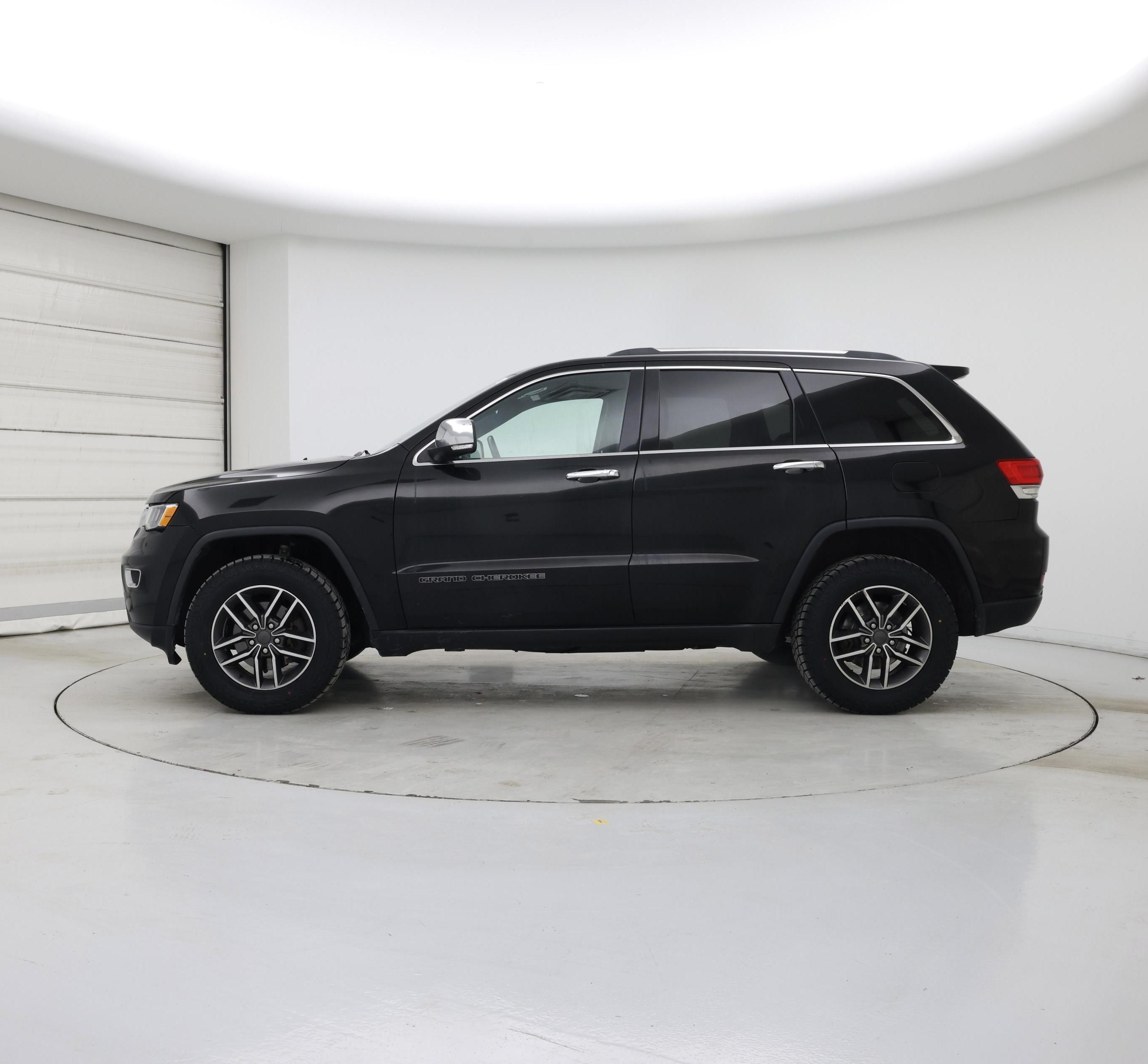 Thumbnail: 2019 Jeep Grand Cherokee - 3