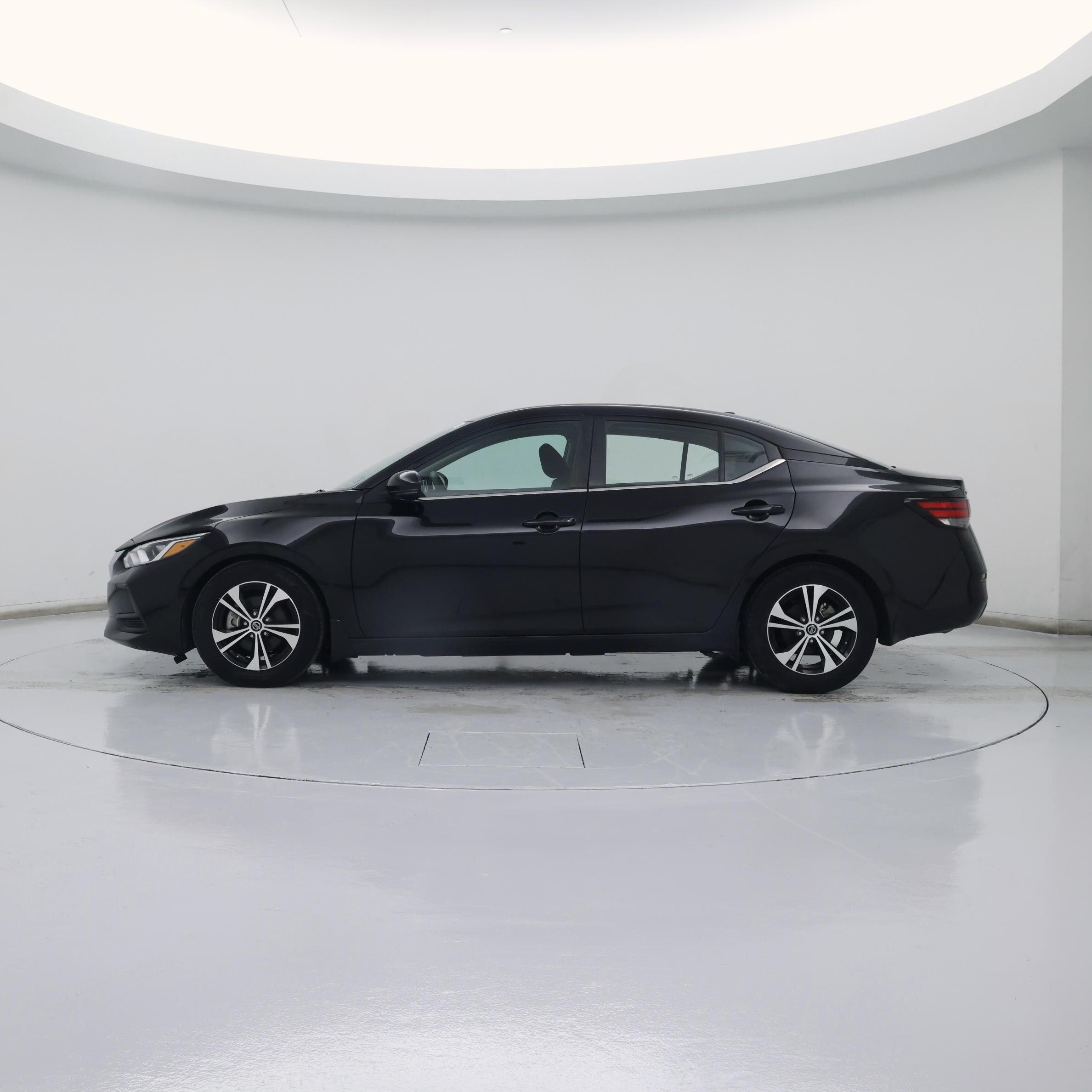 Thumbnail: 2020 Nissan Sentra - 3