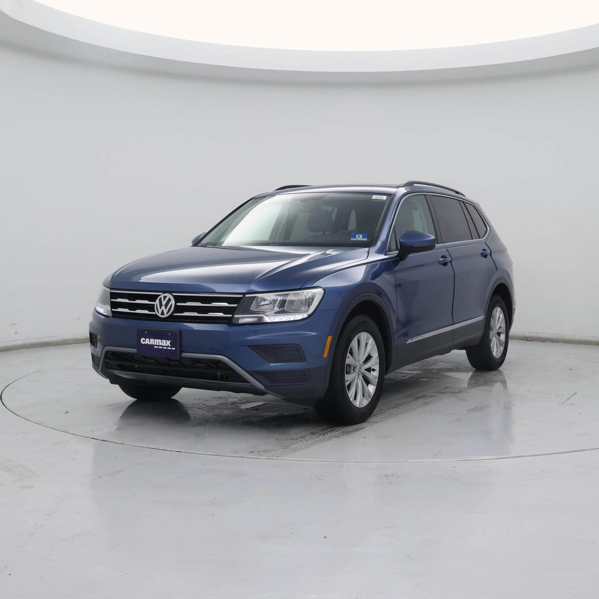 Thumbnail: 2018 Volkswagen Tiguan - 4
