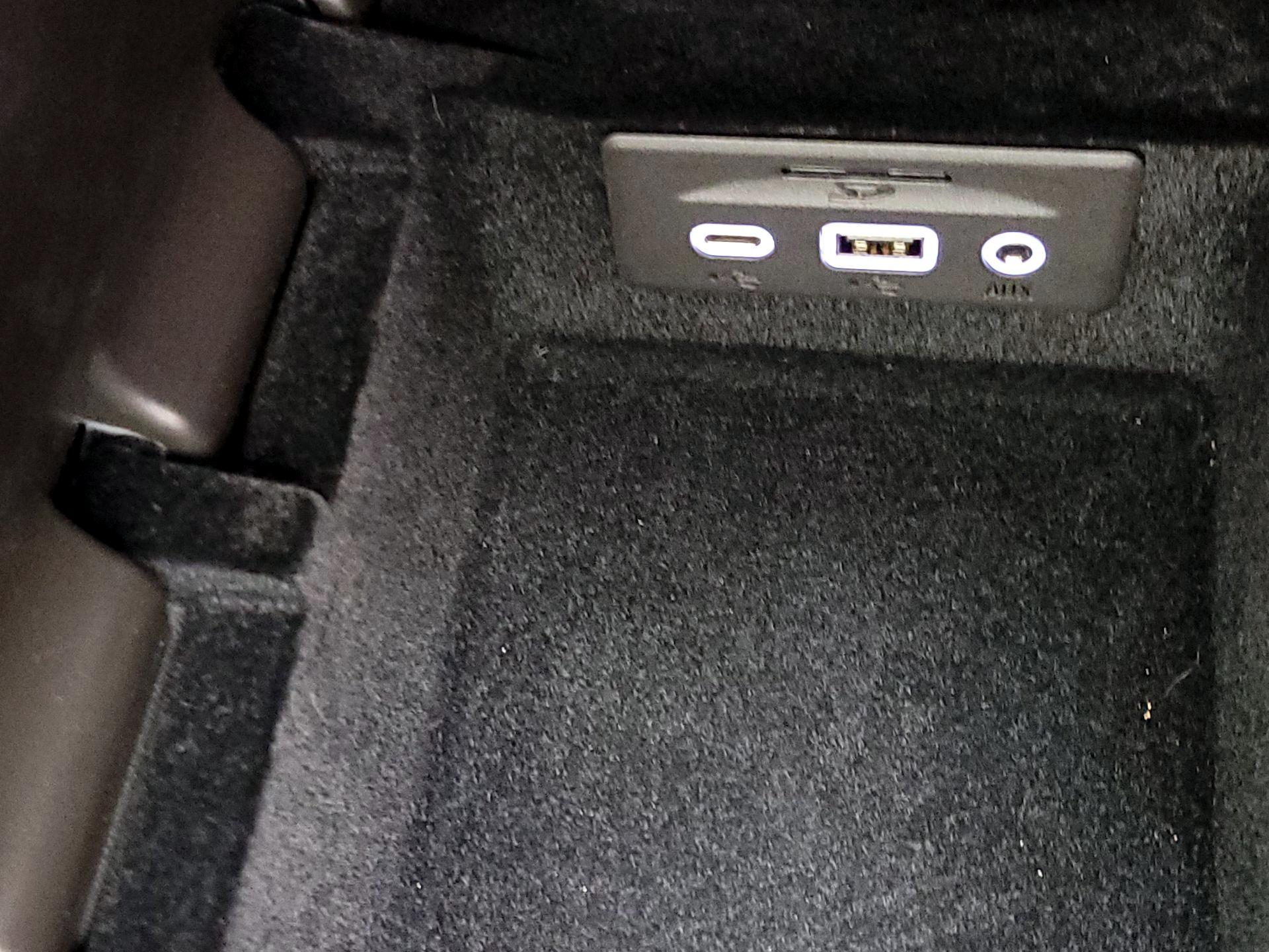 Thumbnail: 2021 Chevrolet Corvette - 19