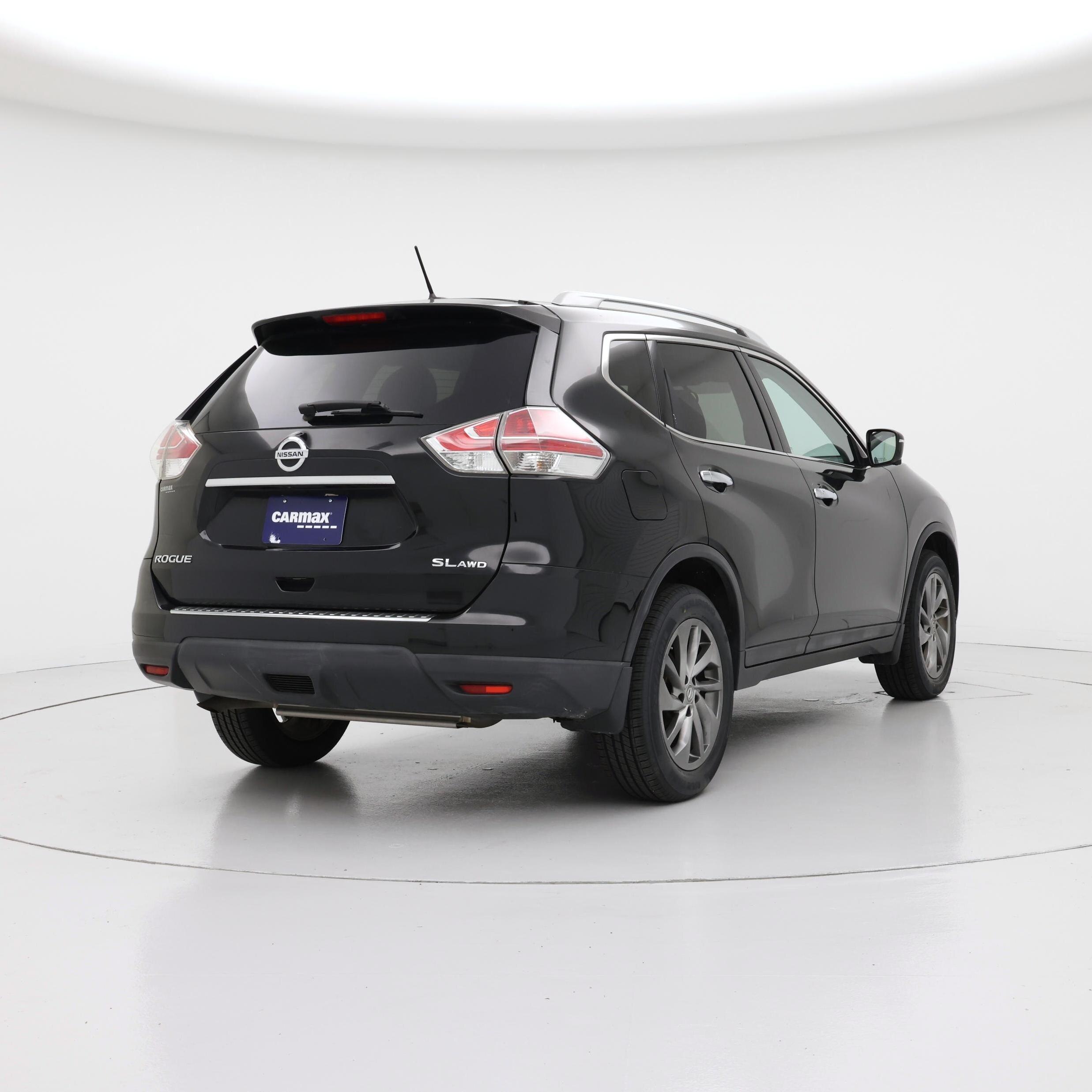 Thumbnail: 2015 Nissan Rogue - 8