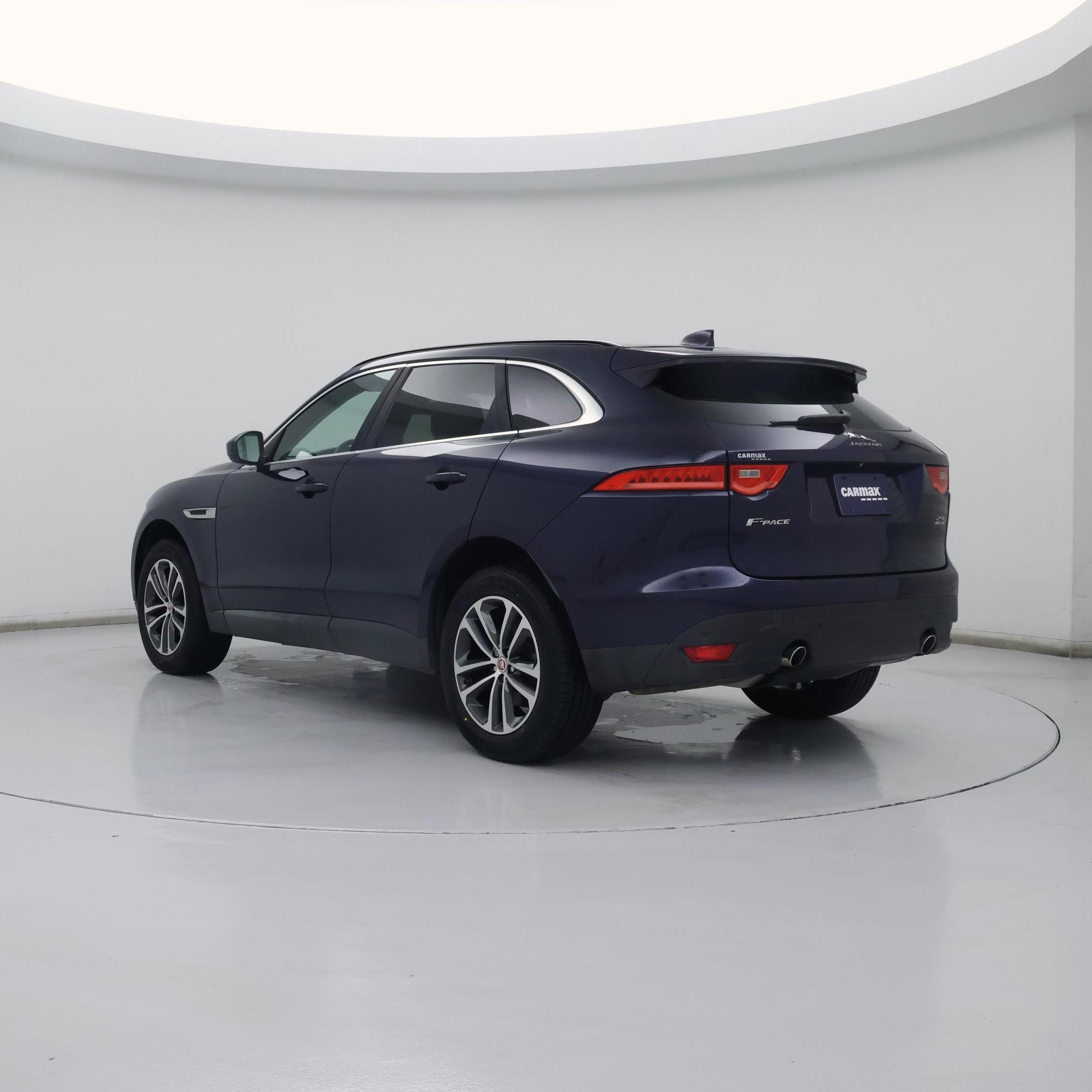Thumbnail: 2019 Jaguar F-Pace - 2