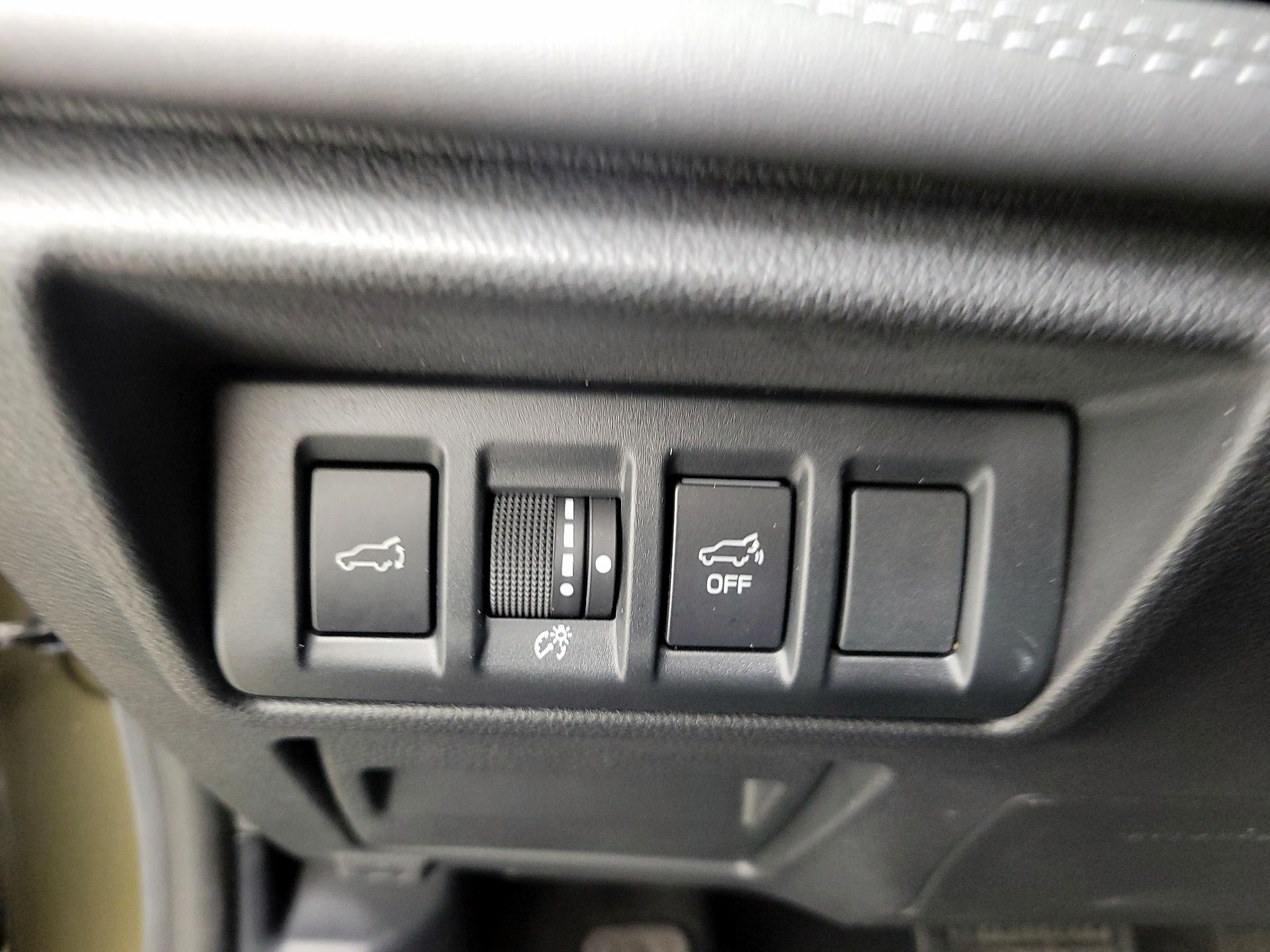 Thumbnail: 2020 Subaru Outback - 13