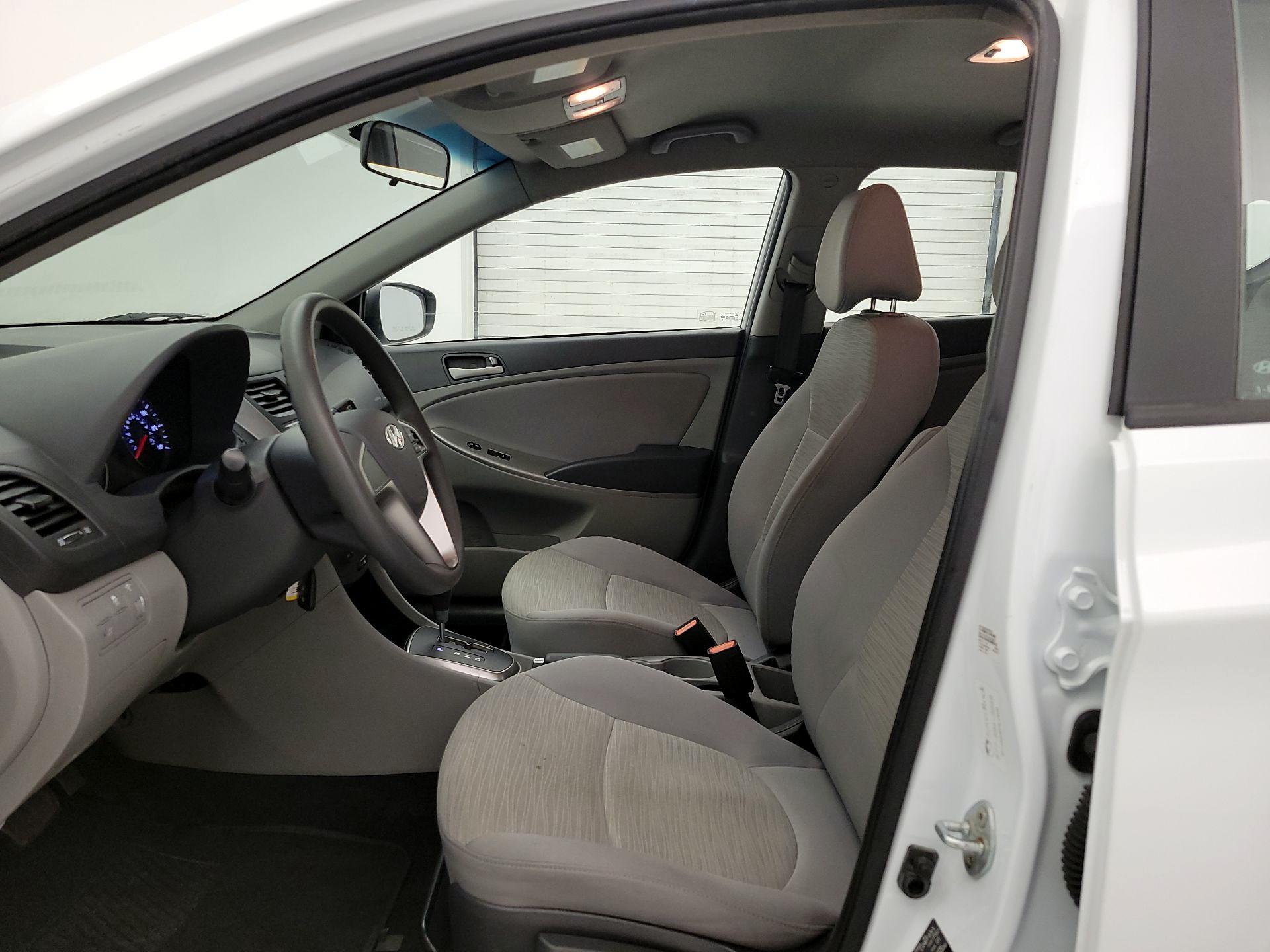 Thumbnail: 2017 Hyundai Accent - 11