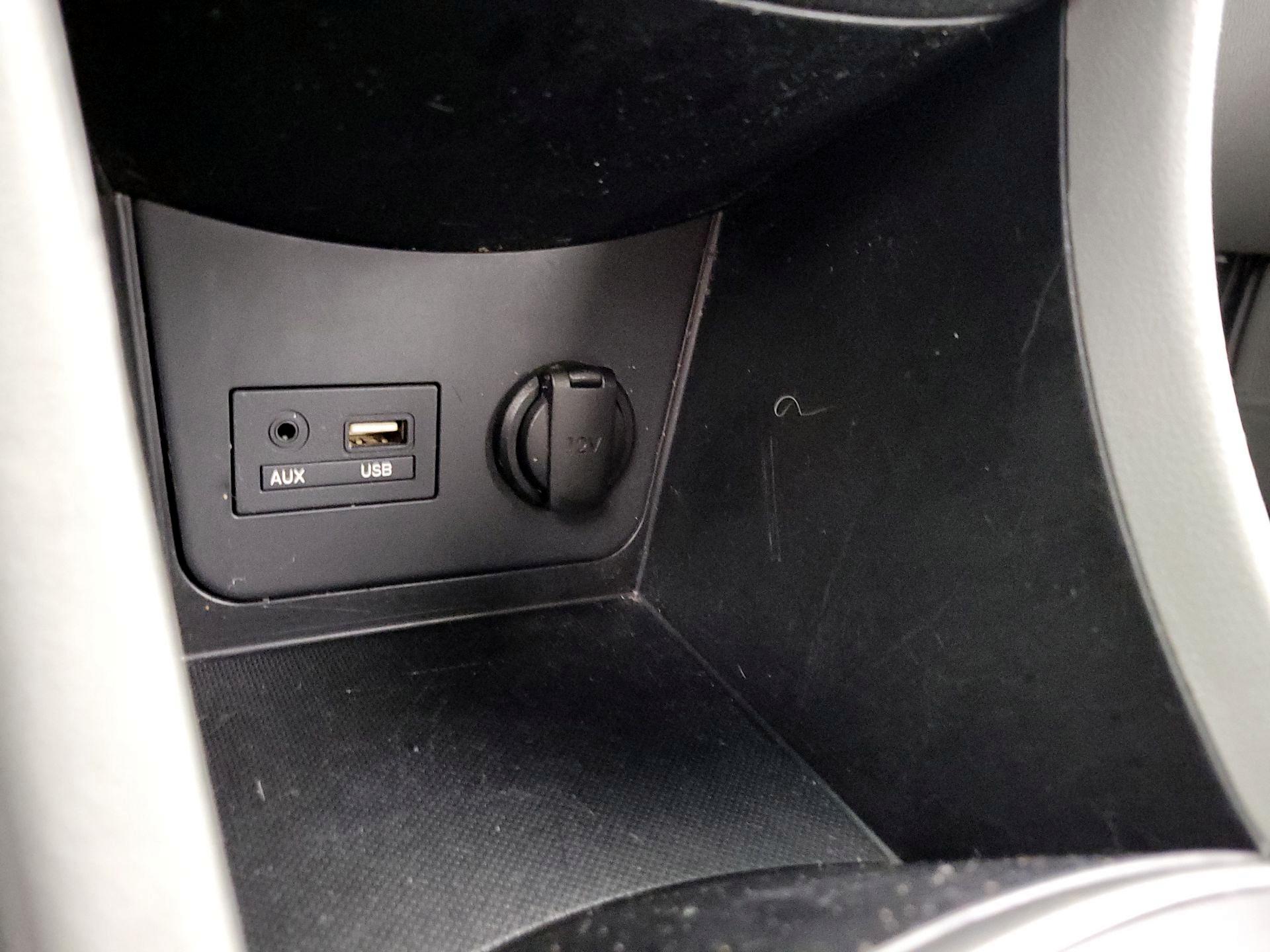 Thumbnail: 2017 Hyundai Accent - 17