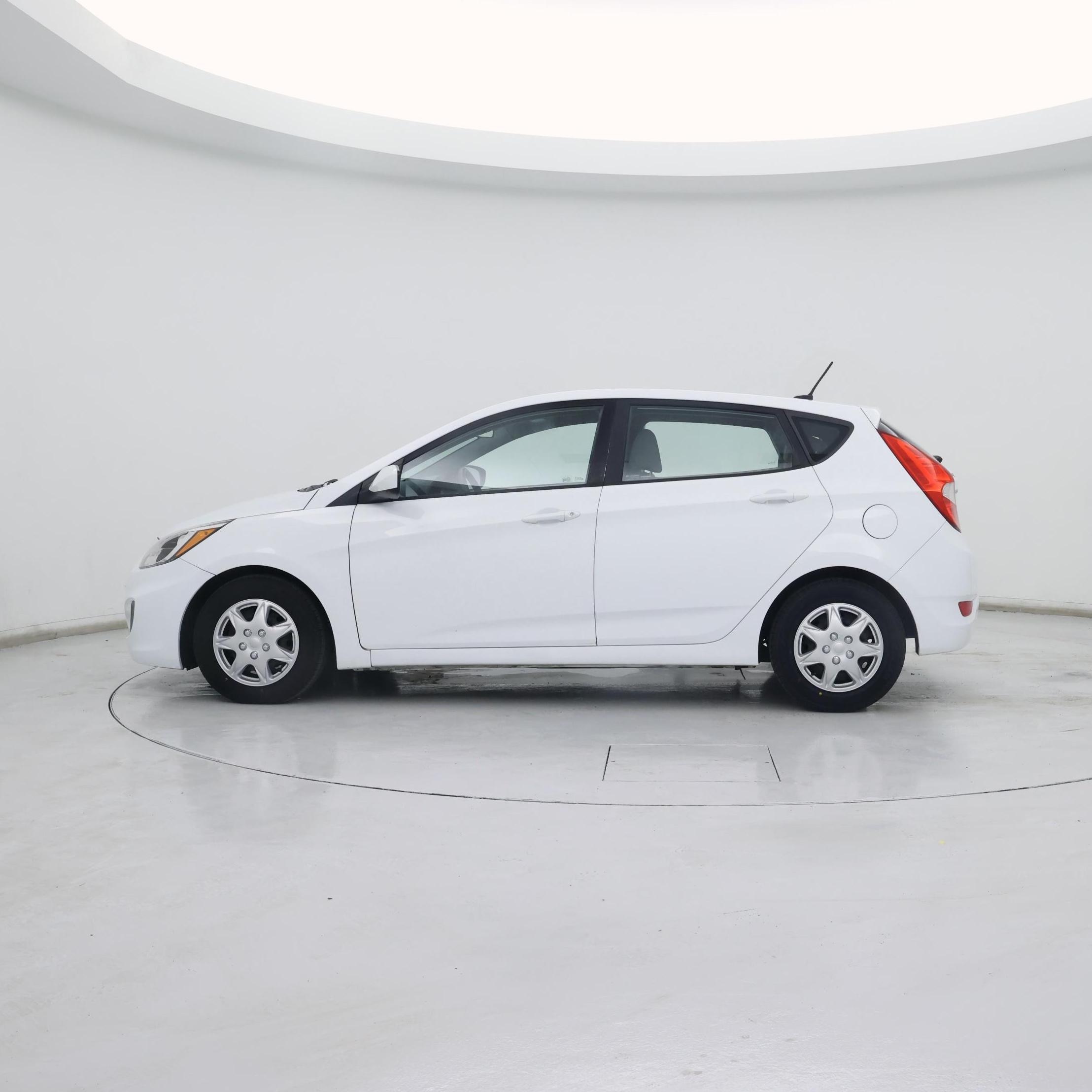 Thumbnail: 2017 Hyundai Accent - 3