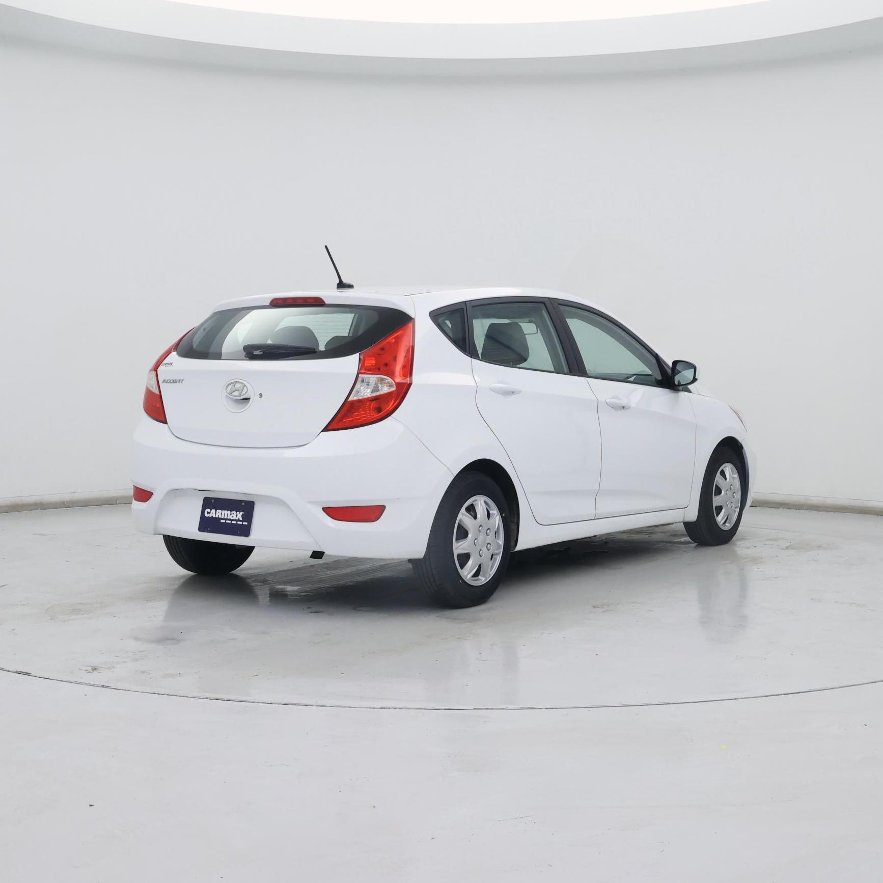 Thumbnail: 2017 Hyundai Accent - 8