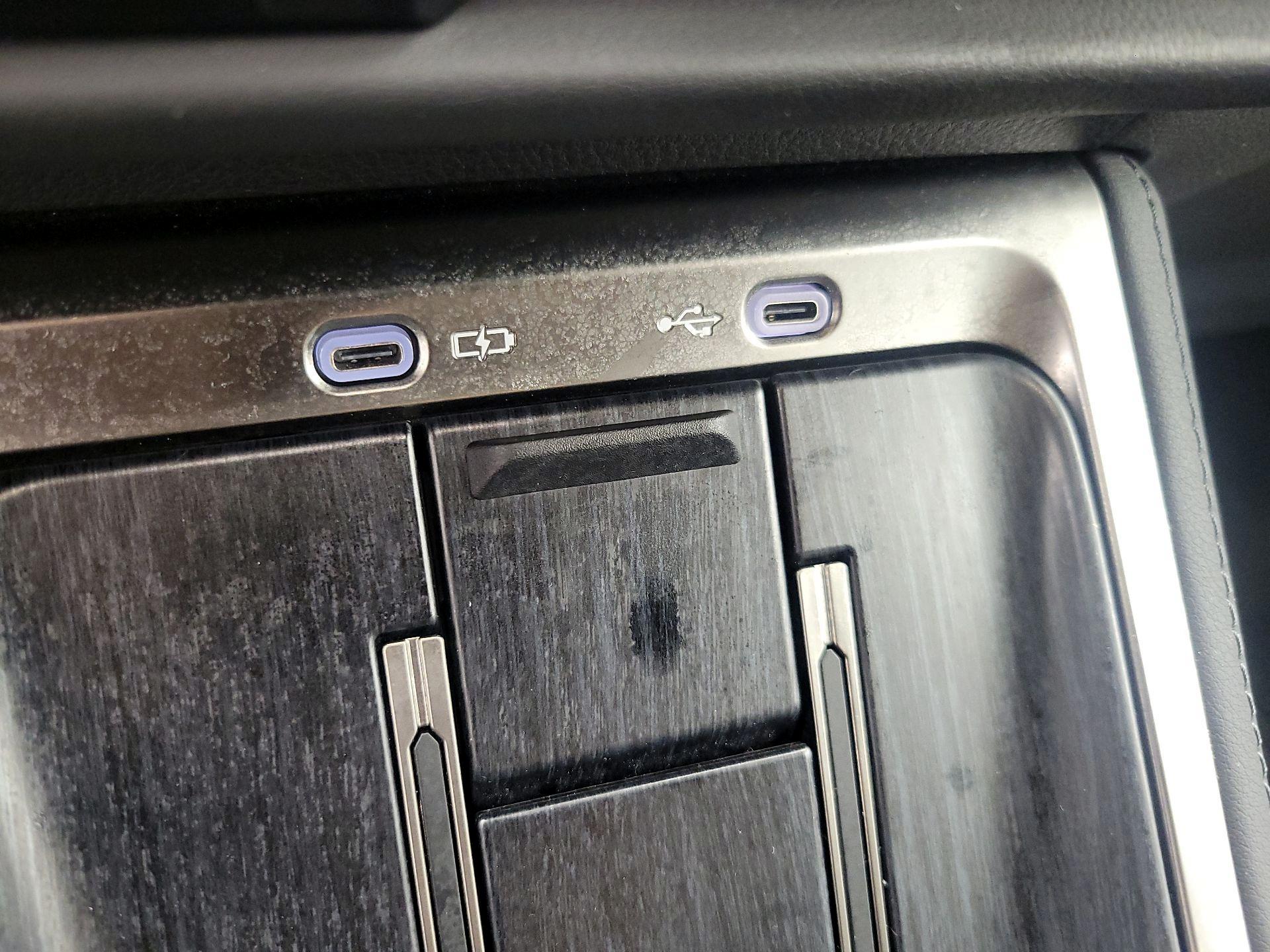 Thumbnail: 2024 Lexus GX - 18