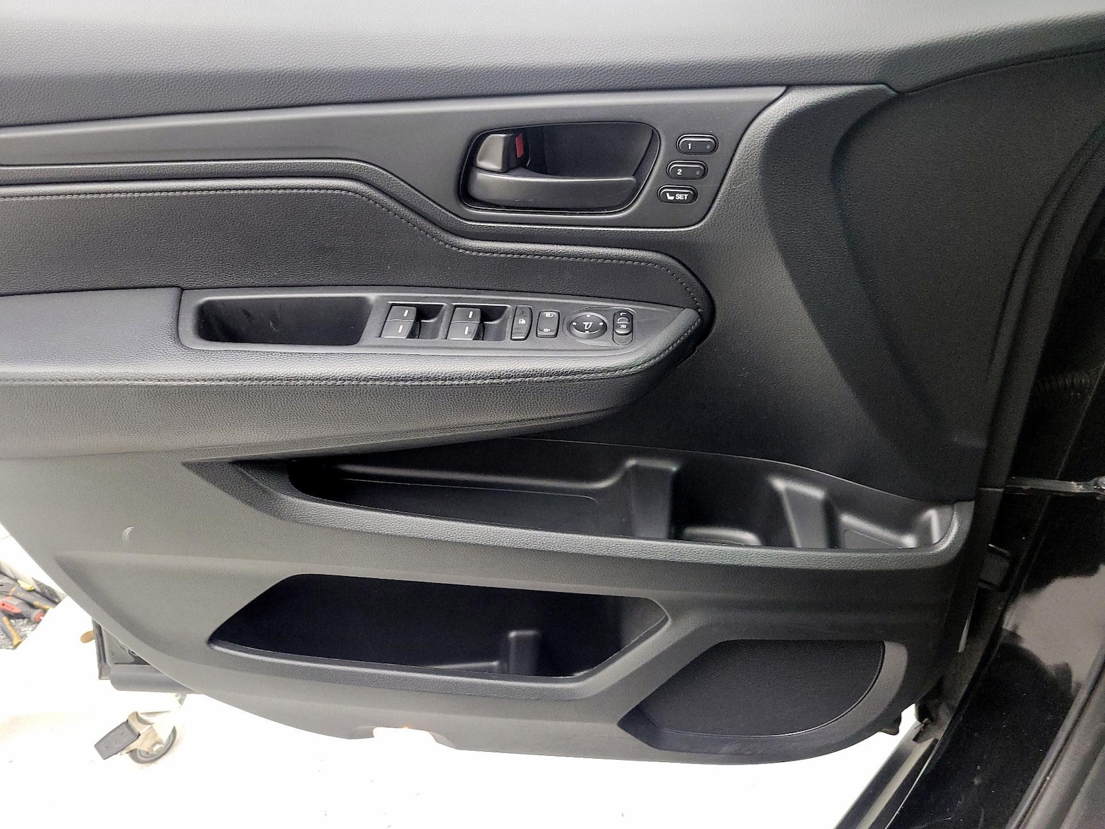2023 Honda Odyssey EX-L - Photo 13