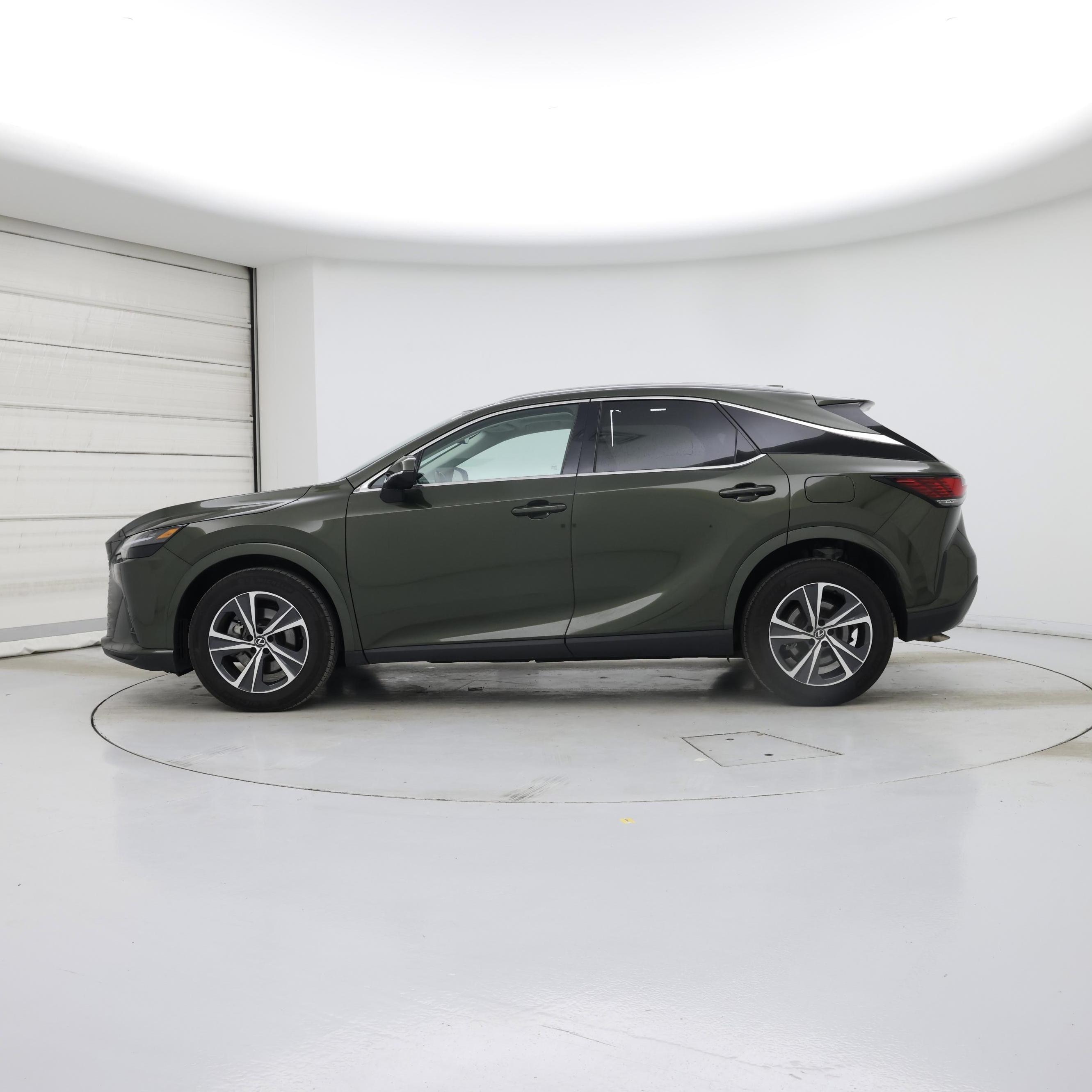 Thumbnail: 2023 Lexus RX - 3