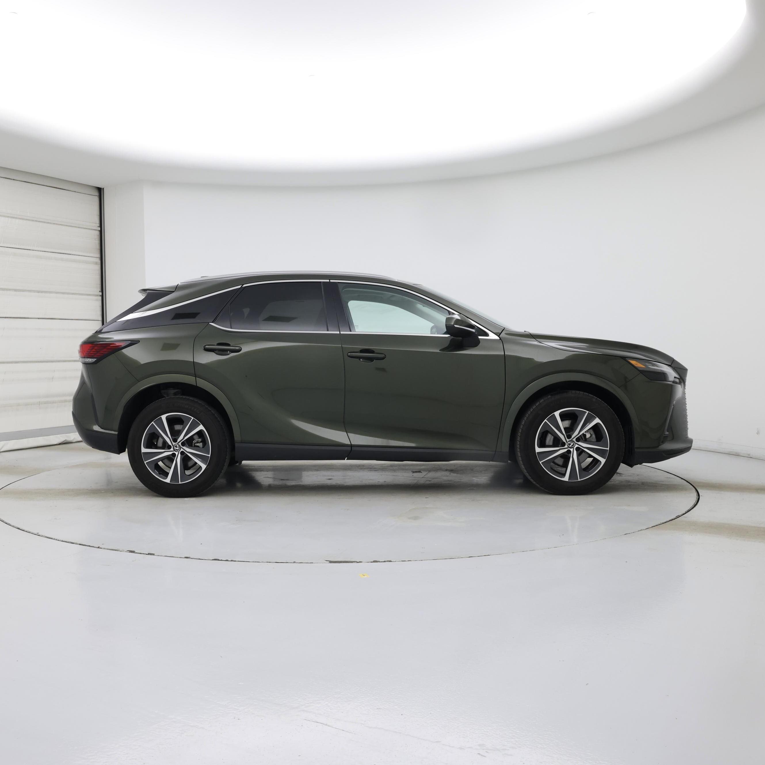 Thumbnail: 2023 Lexus RX - 7