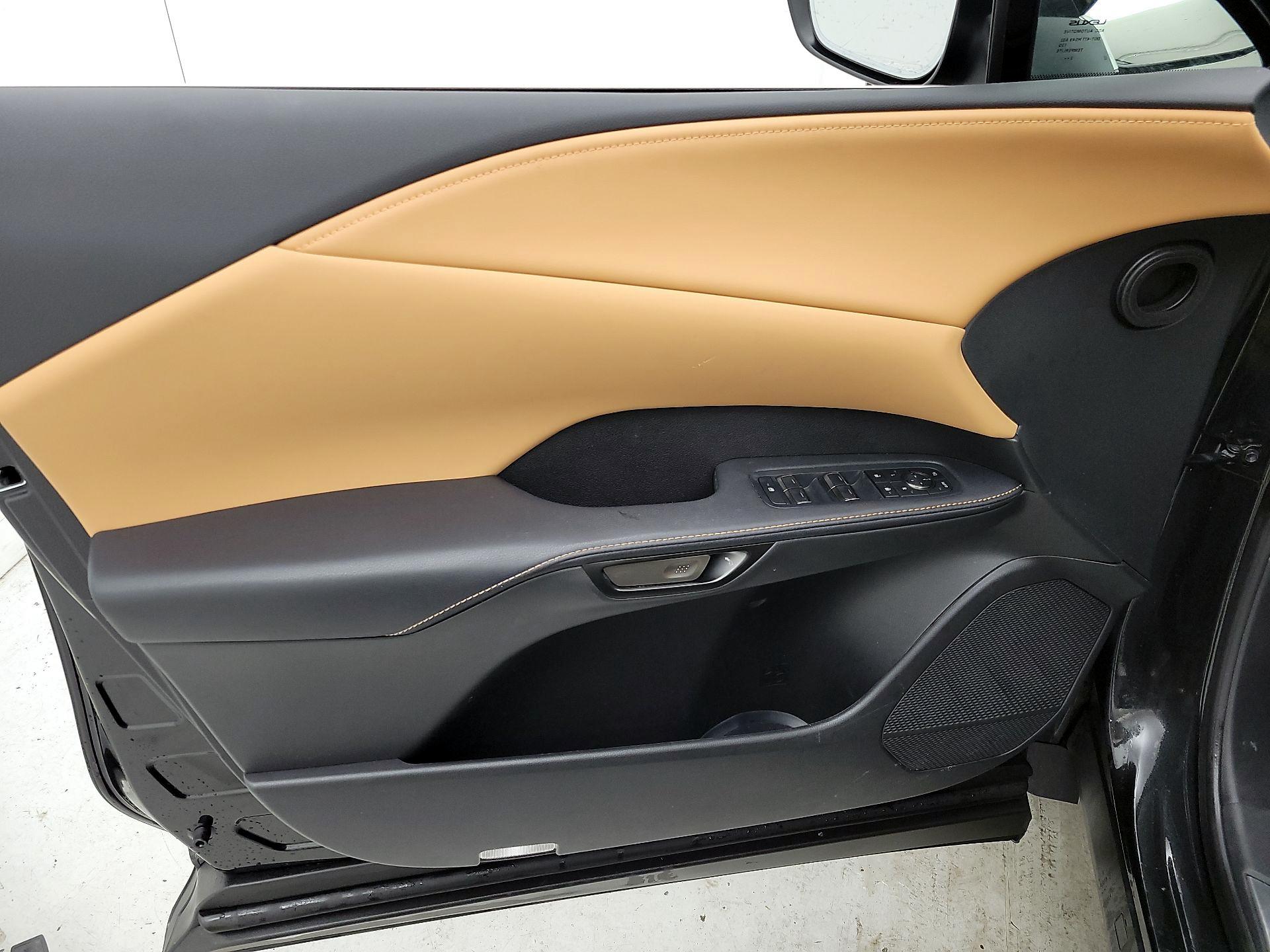 Thumbnail: 2023 Lexus RX - 12