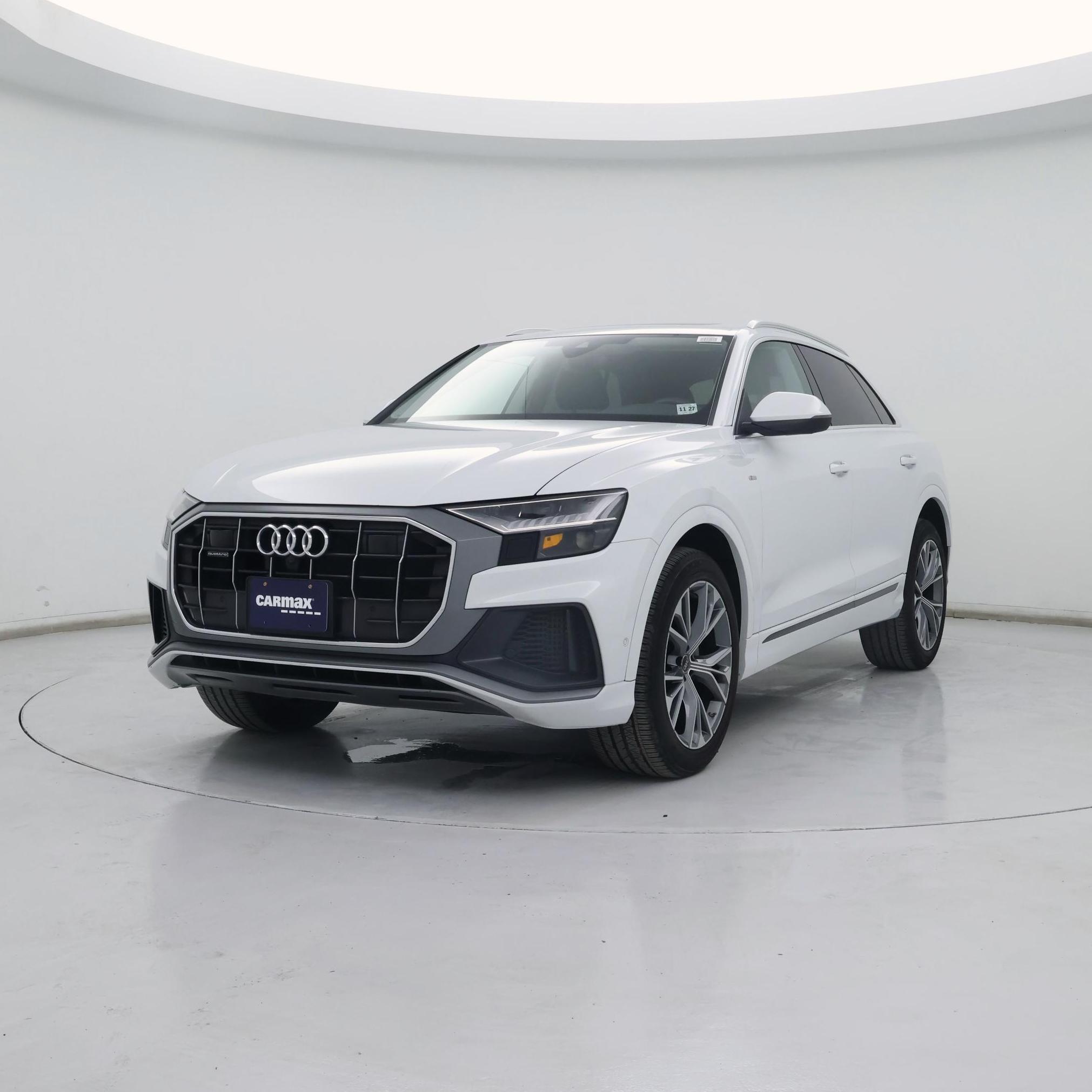 Thumbnail: 2023 Audi Q8 - 4
