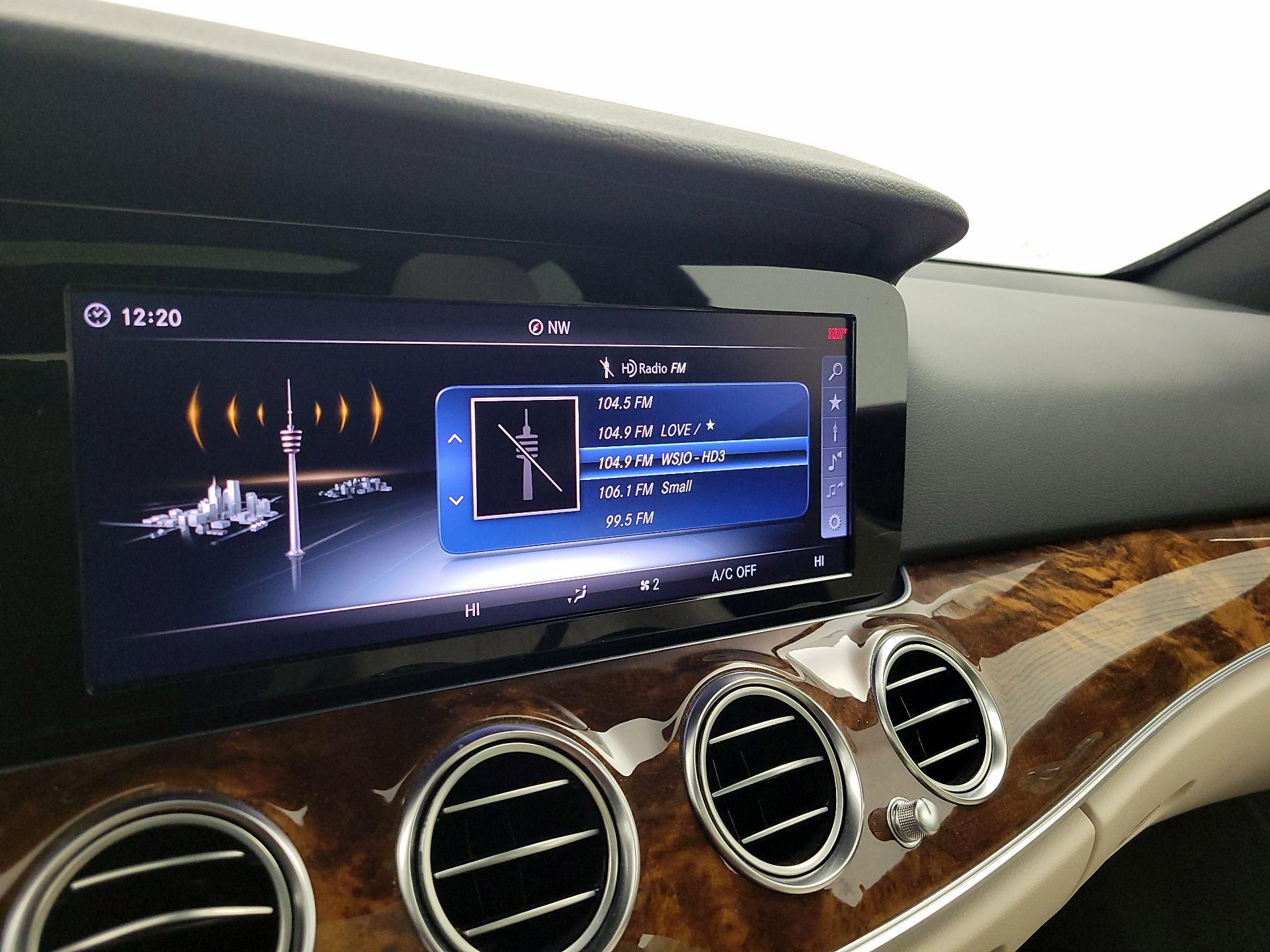 Thumbnail: 2018 Mercedes-Benz E-Class - 14