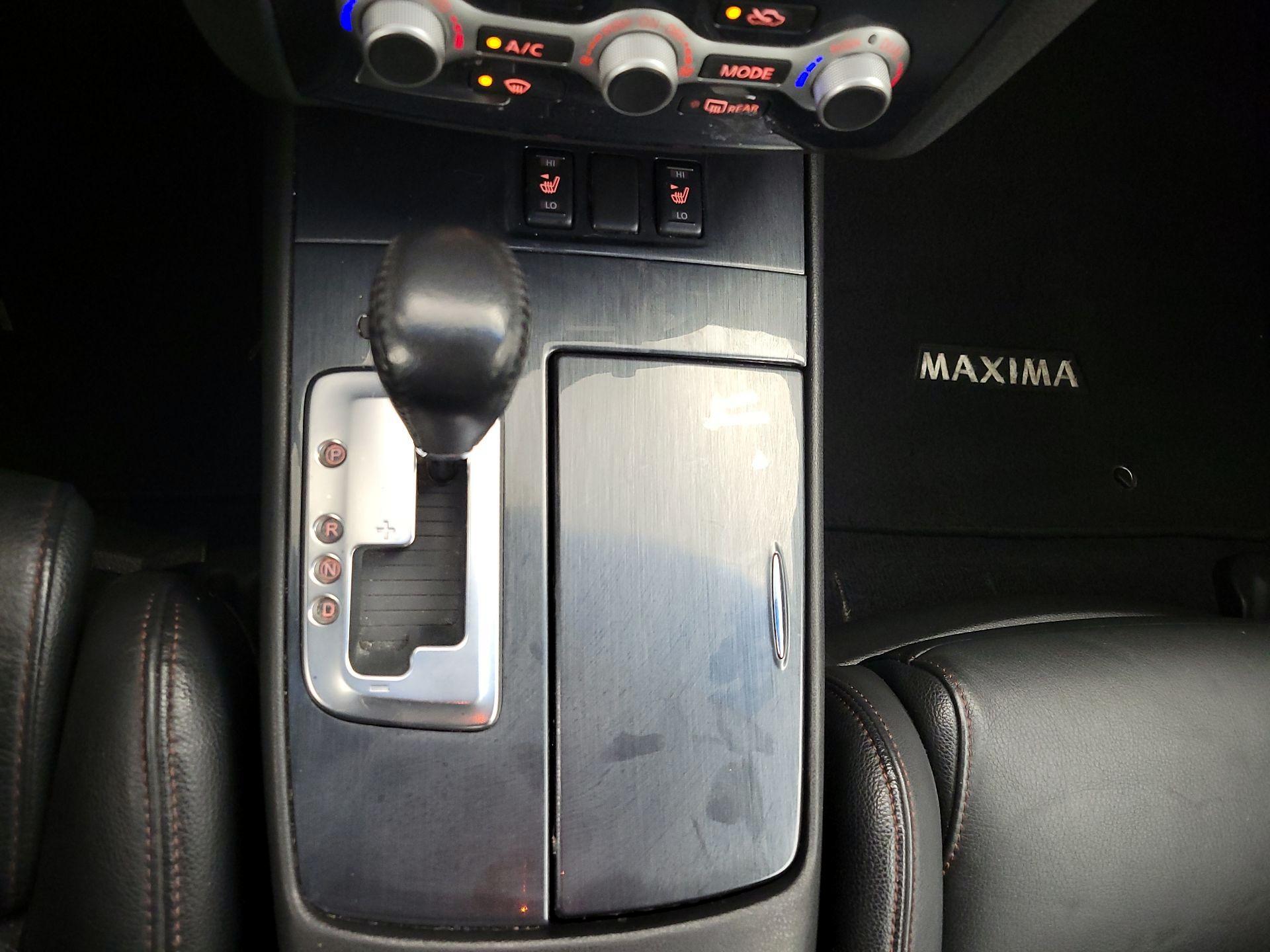 Thumbnail: 2014 Nissan Maxima - 17