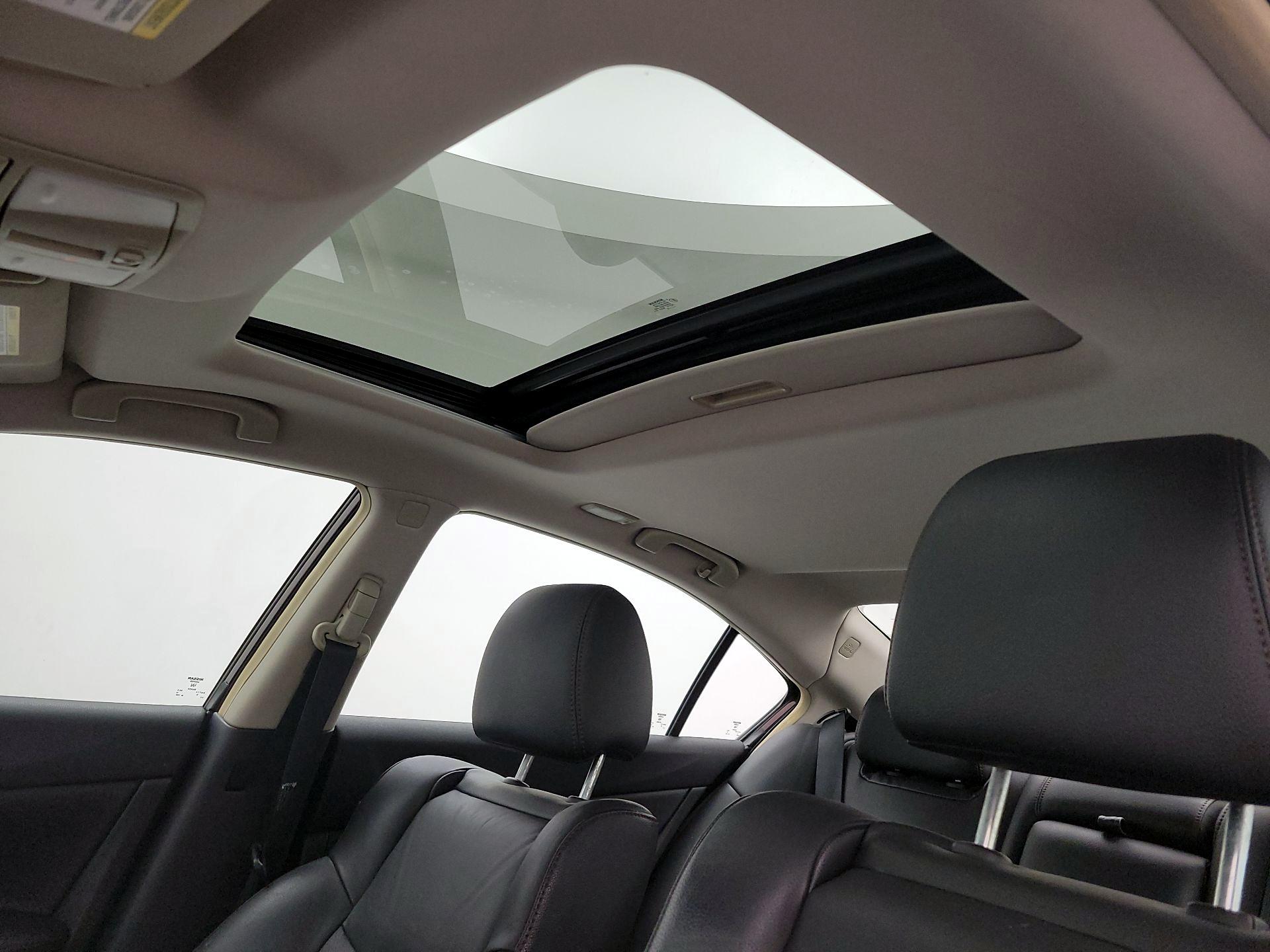 Thumbnail: 2014 Nissan Maxima - 19